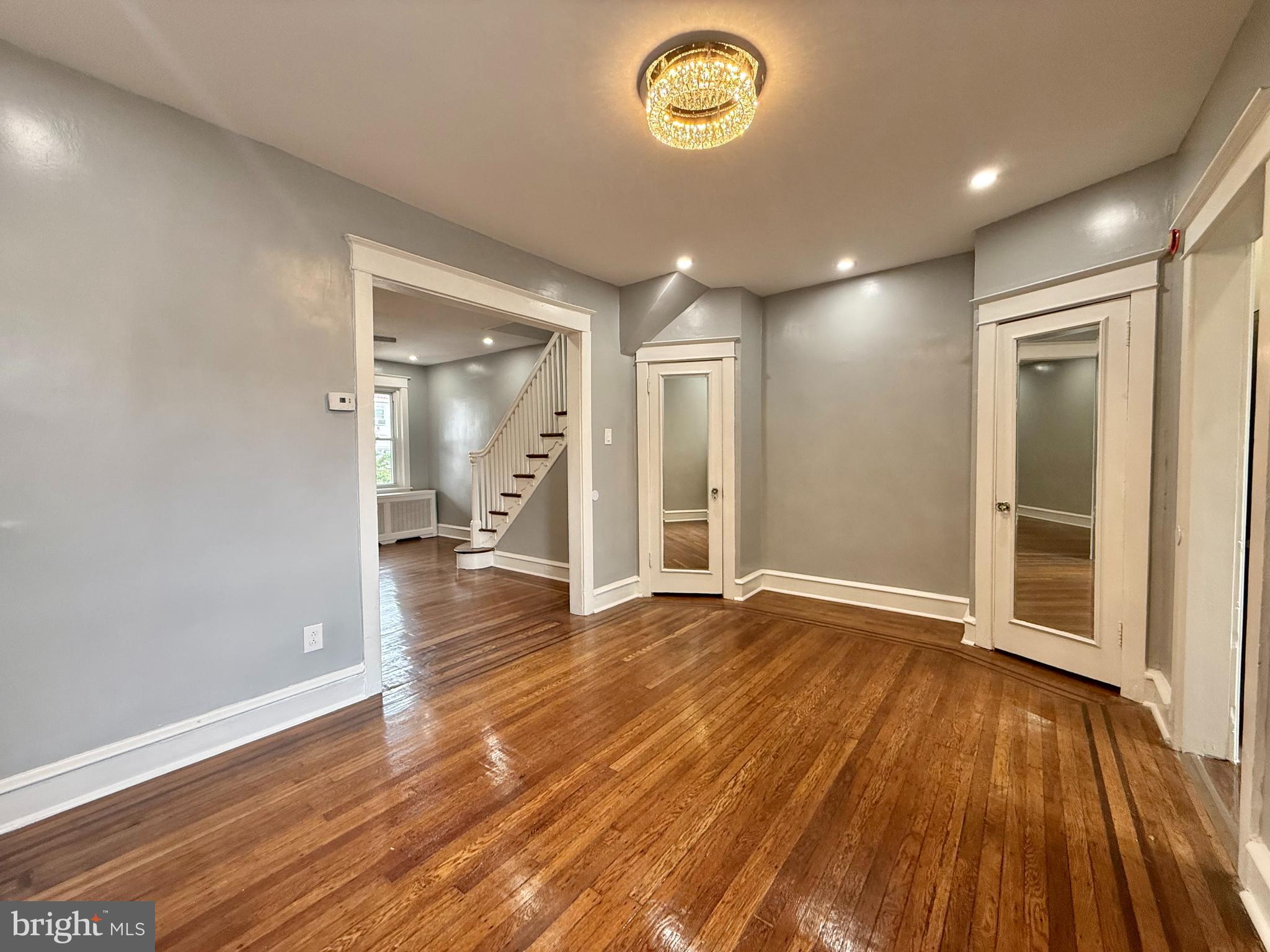 OLNEY - Residential