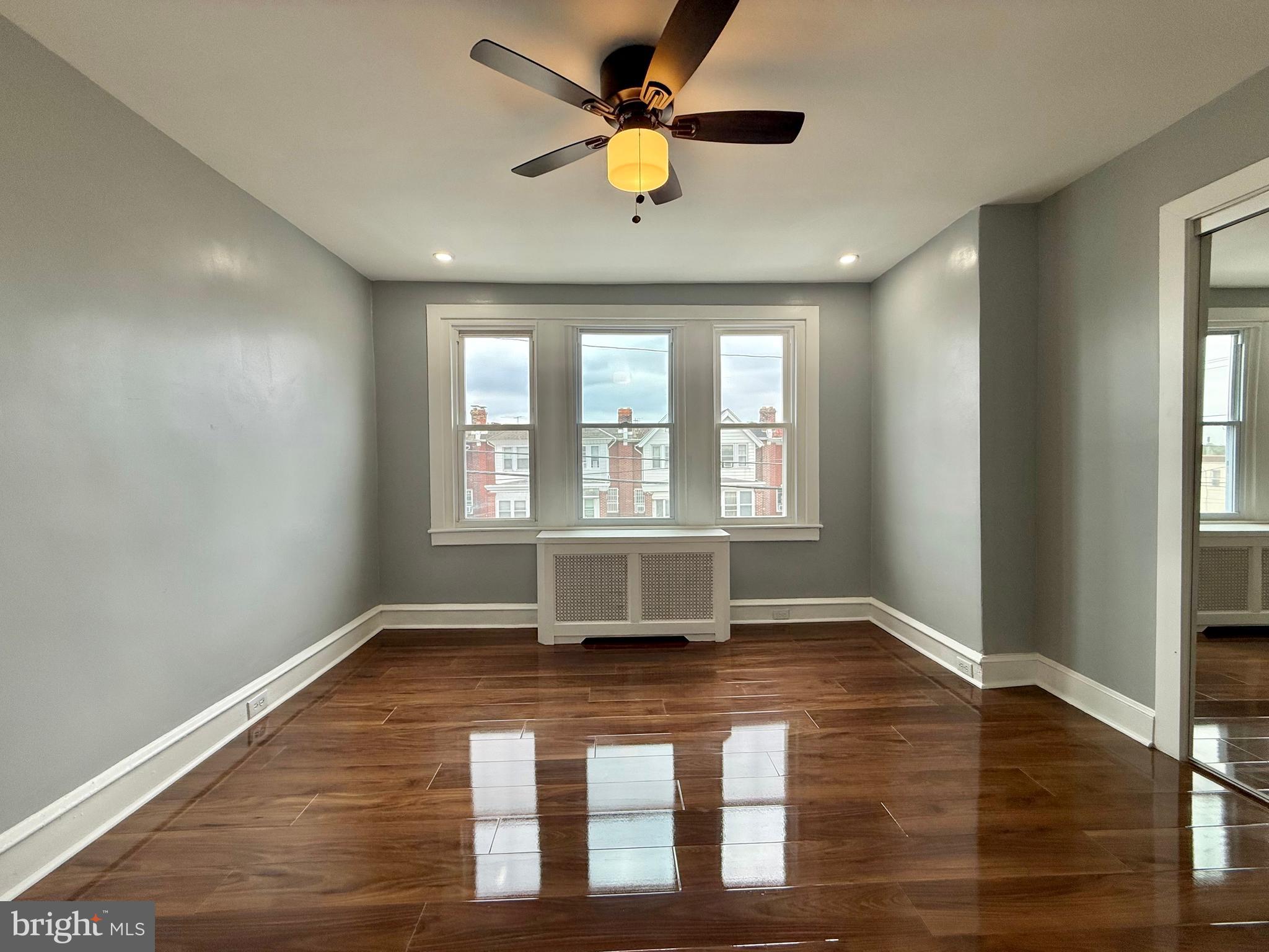 OLNEY - Residential