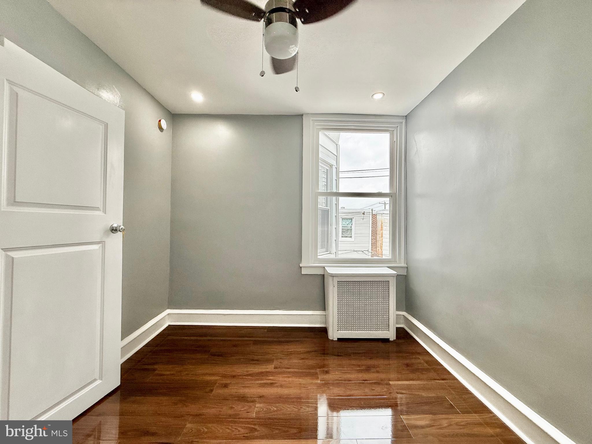 OLNEY - Residential