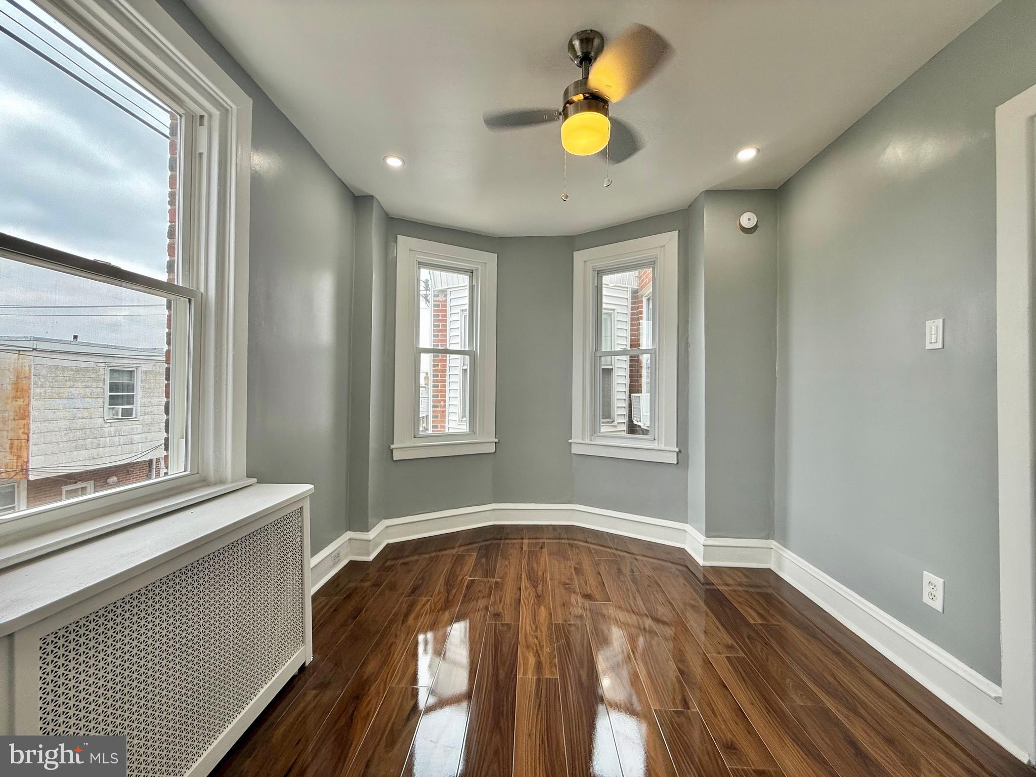 OLNEY - Residential