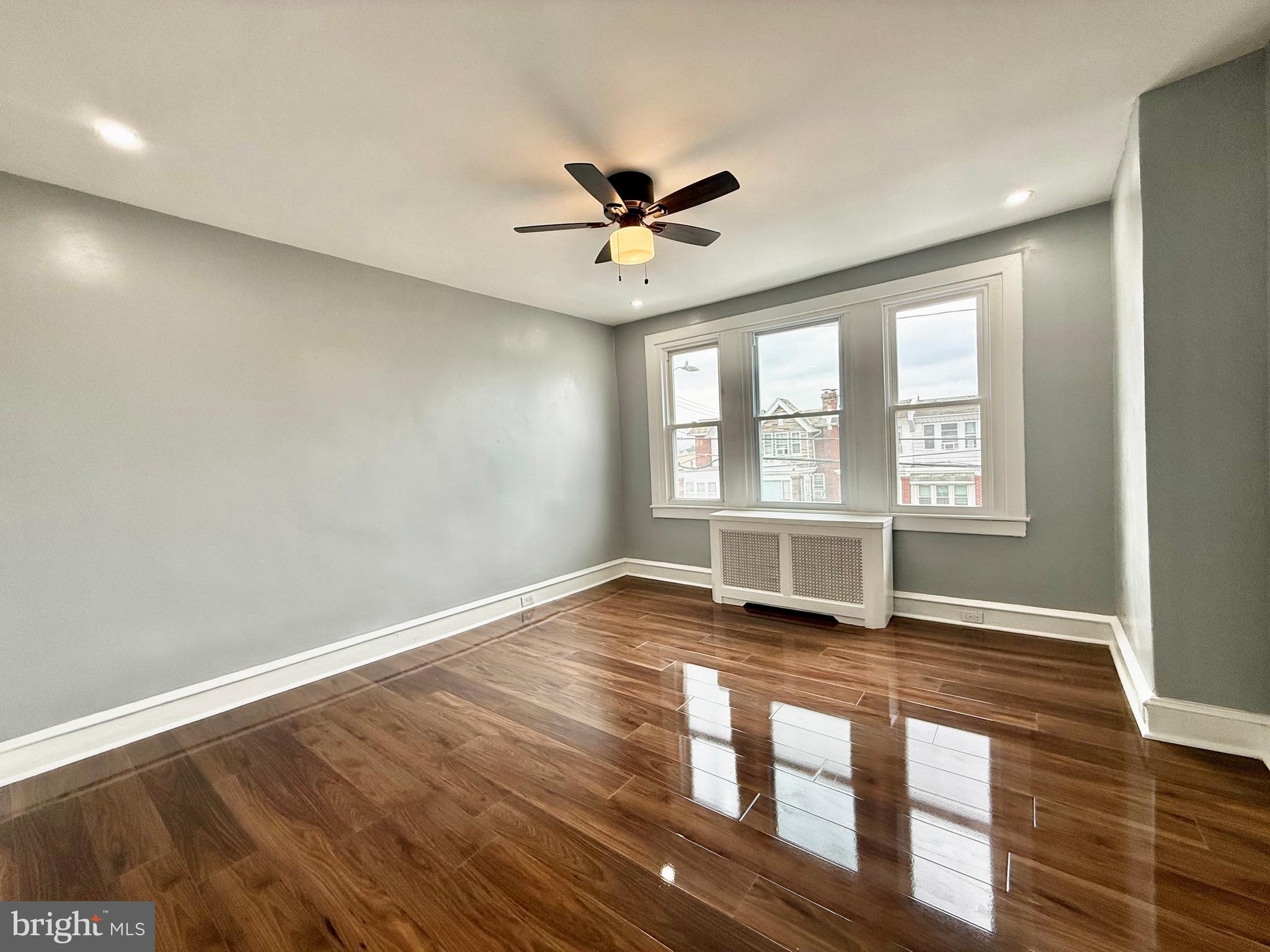 OLNEY - Residential