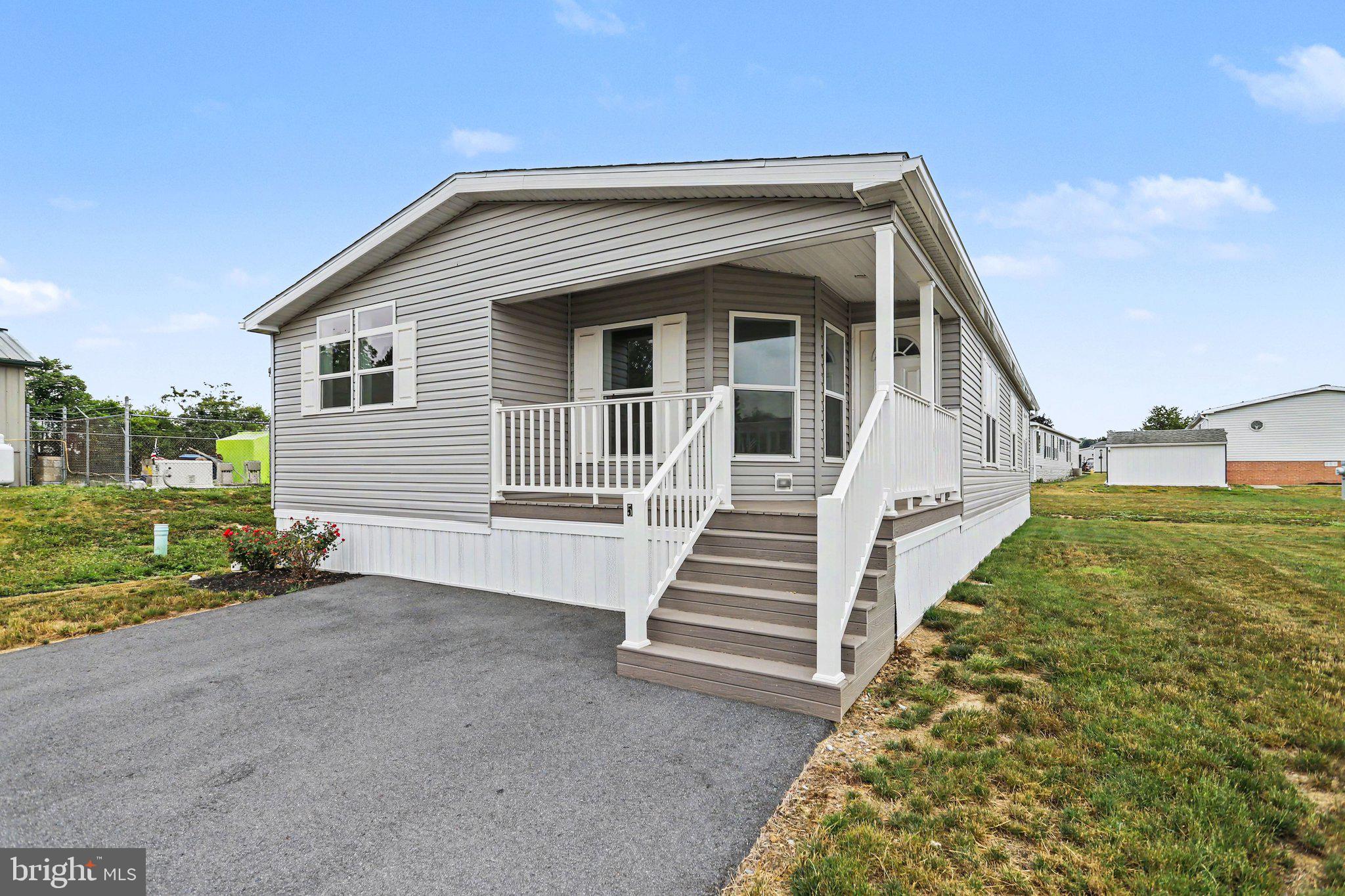 SHADOWSTONE VILLAGE - Residential