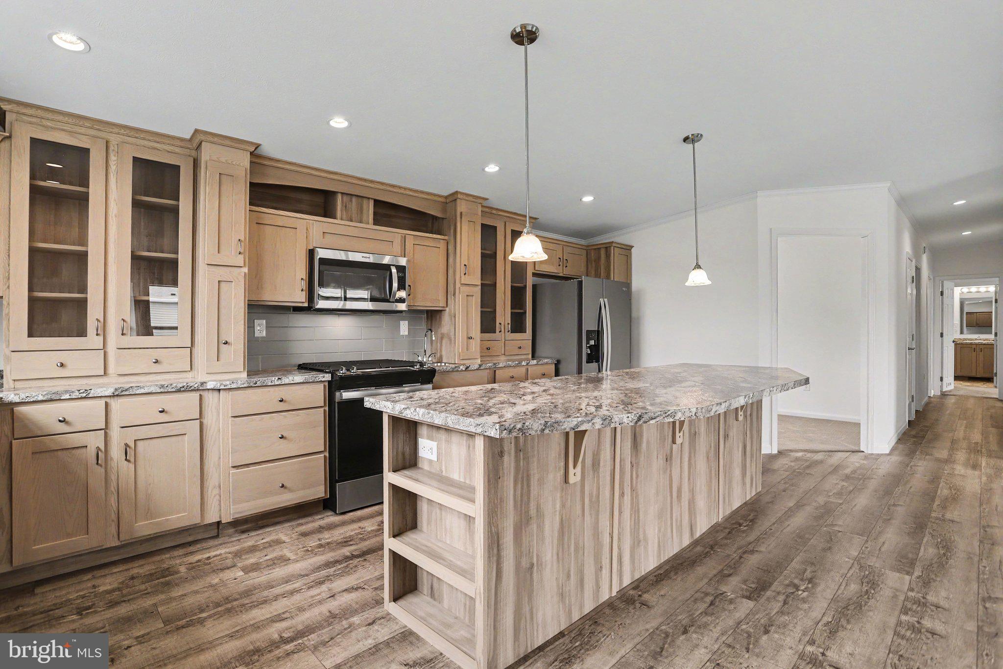 SHADOWSTONE VILLAGE - Residential
