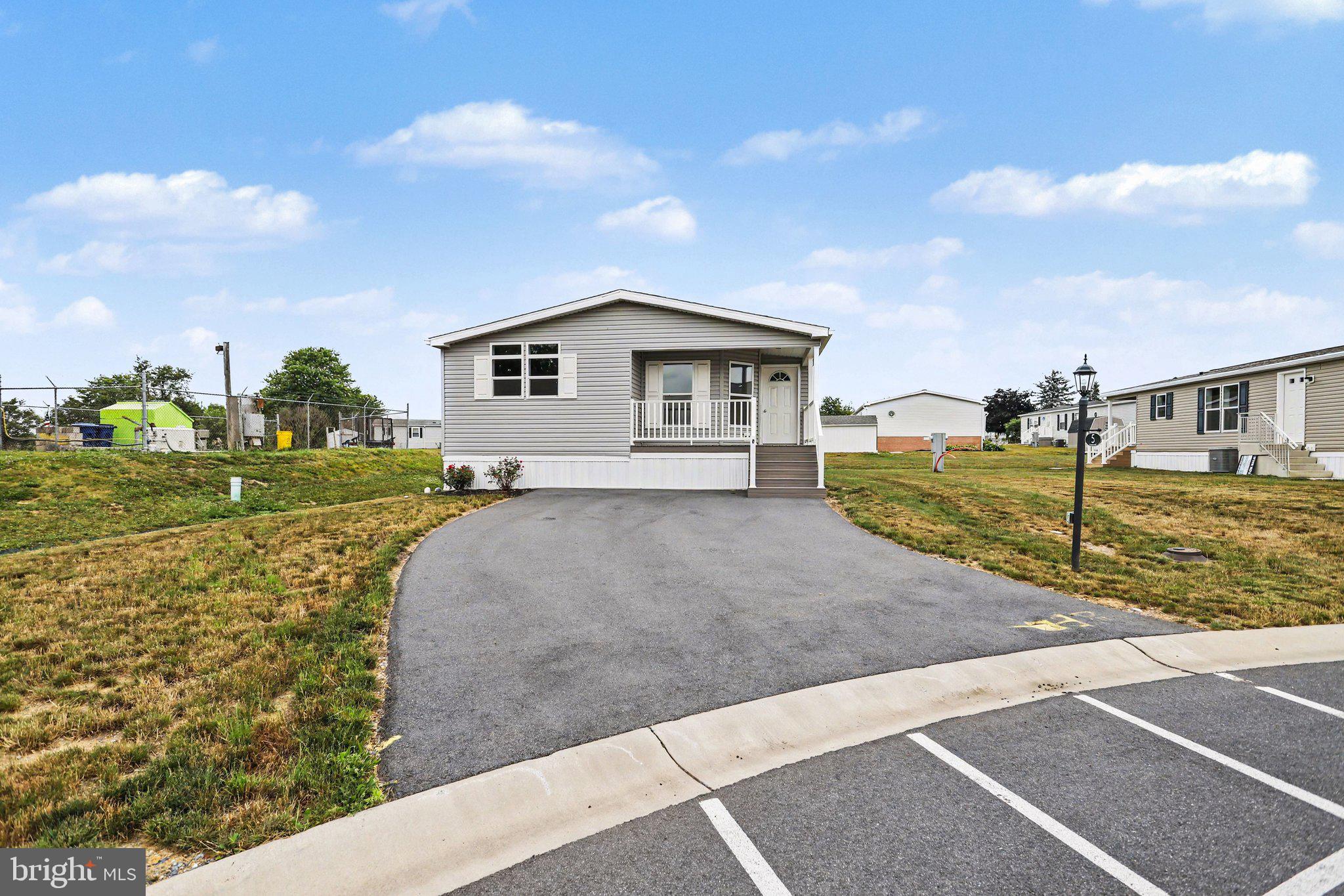 SHADOWSTONE VILLAGE - Residential