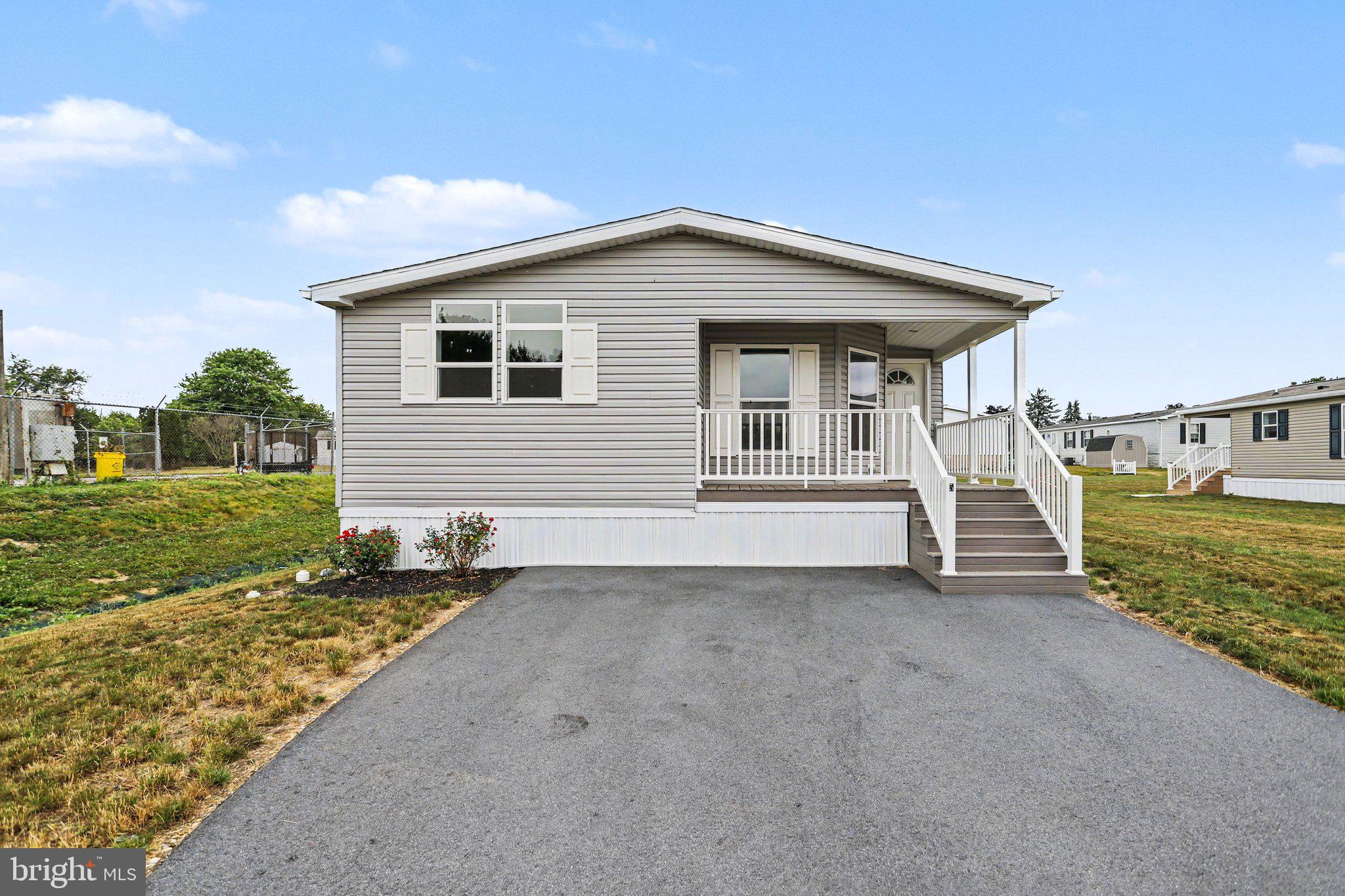 SHADOWSTONE VILLAGE - Residential