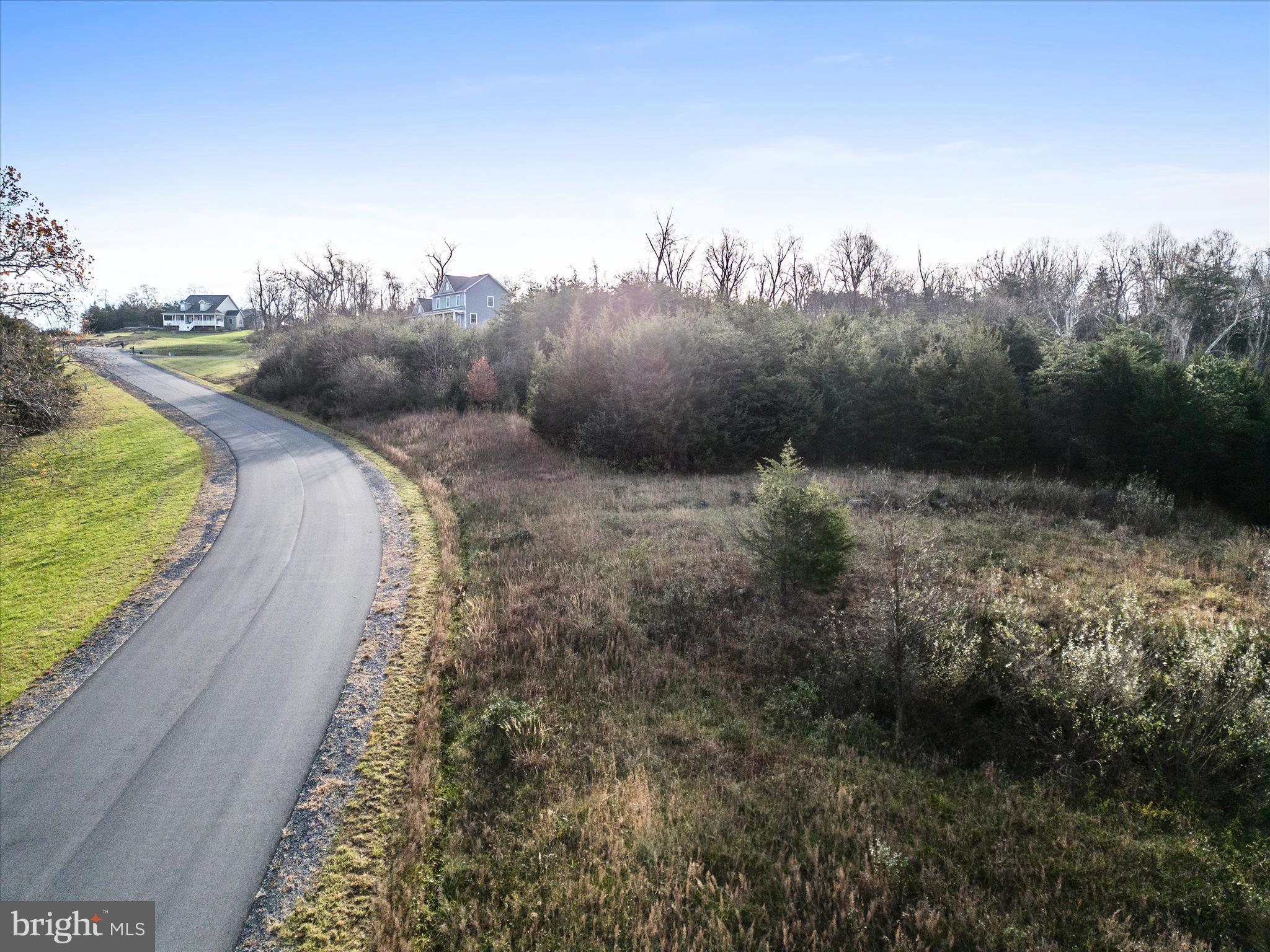 WAVERLY VIEW - Land
