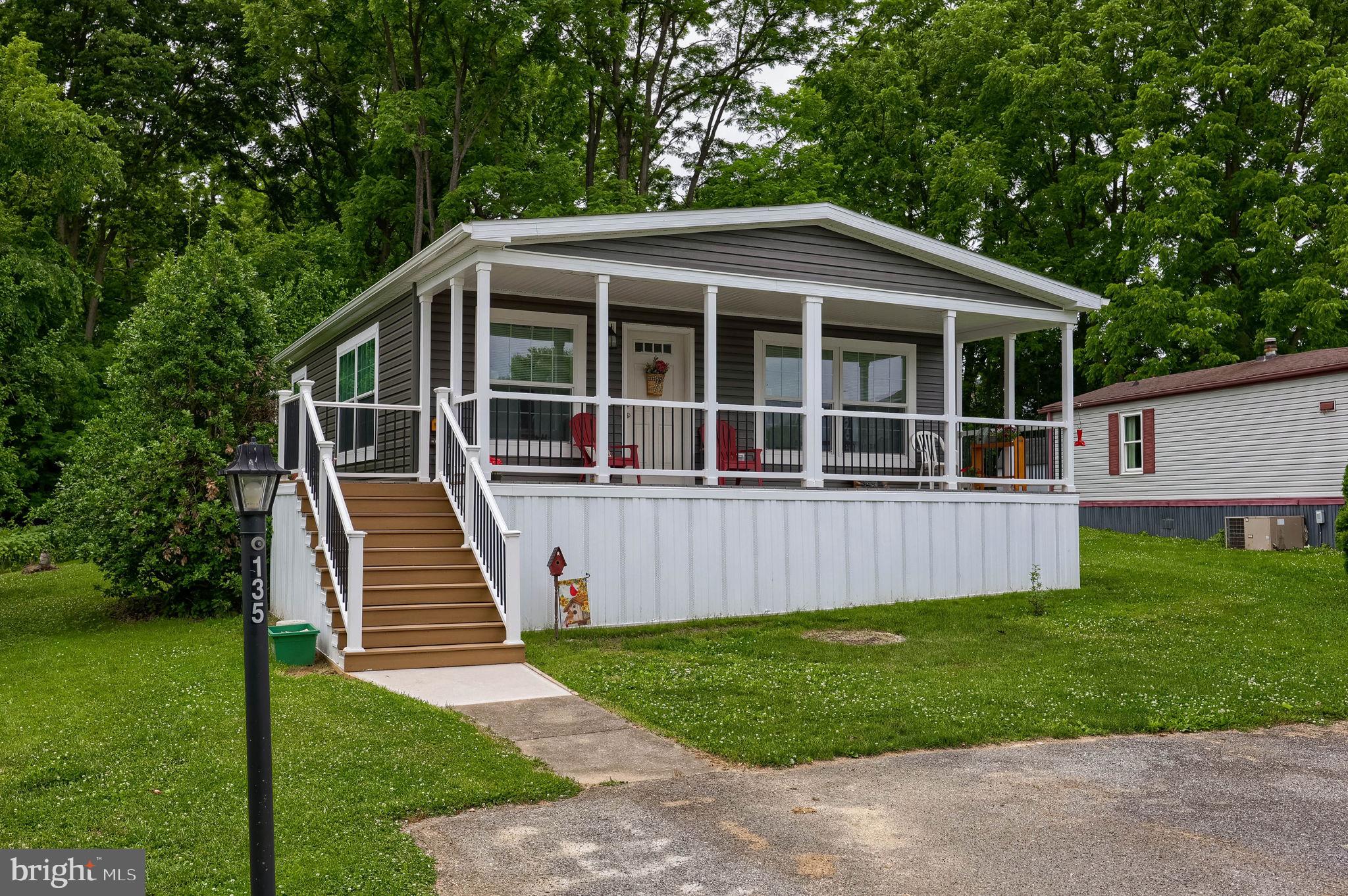 WINCHESTER MEADOWS - Residential