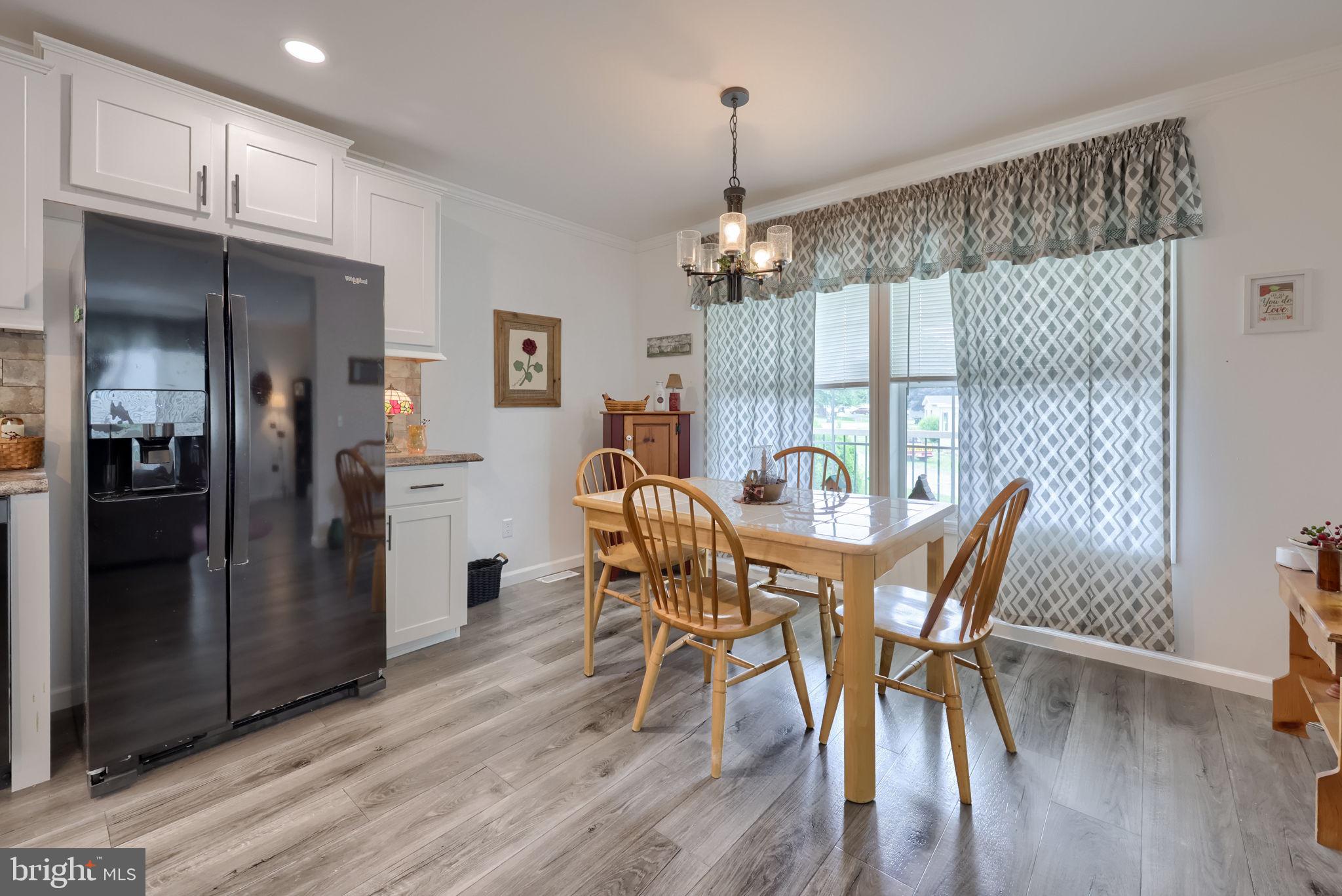 WINCHESTER MEADOWS - Residential