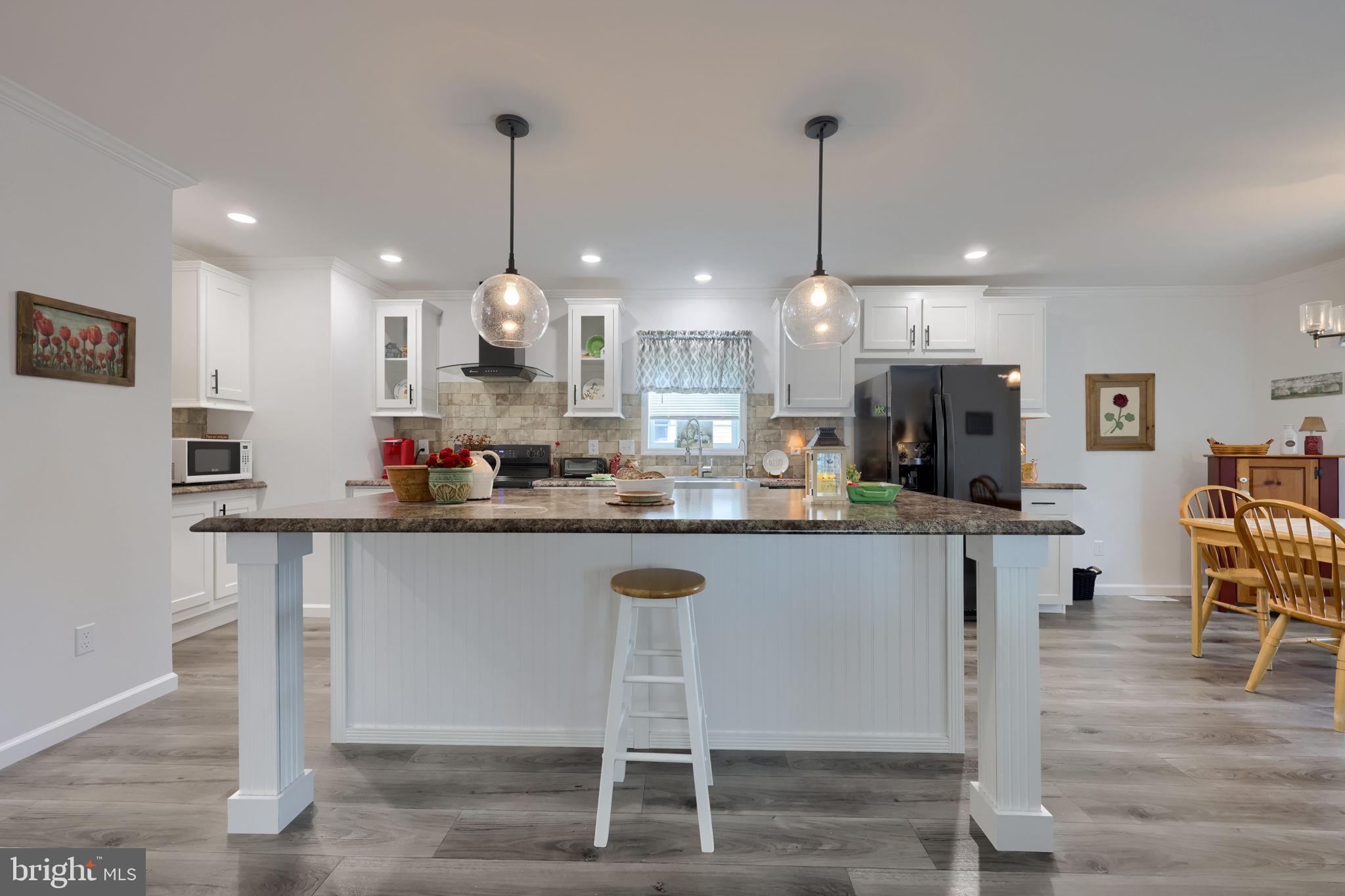 WINCHESTER MEADOWS - Residential