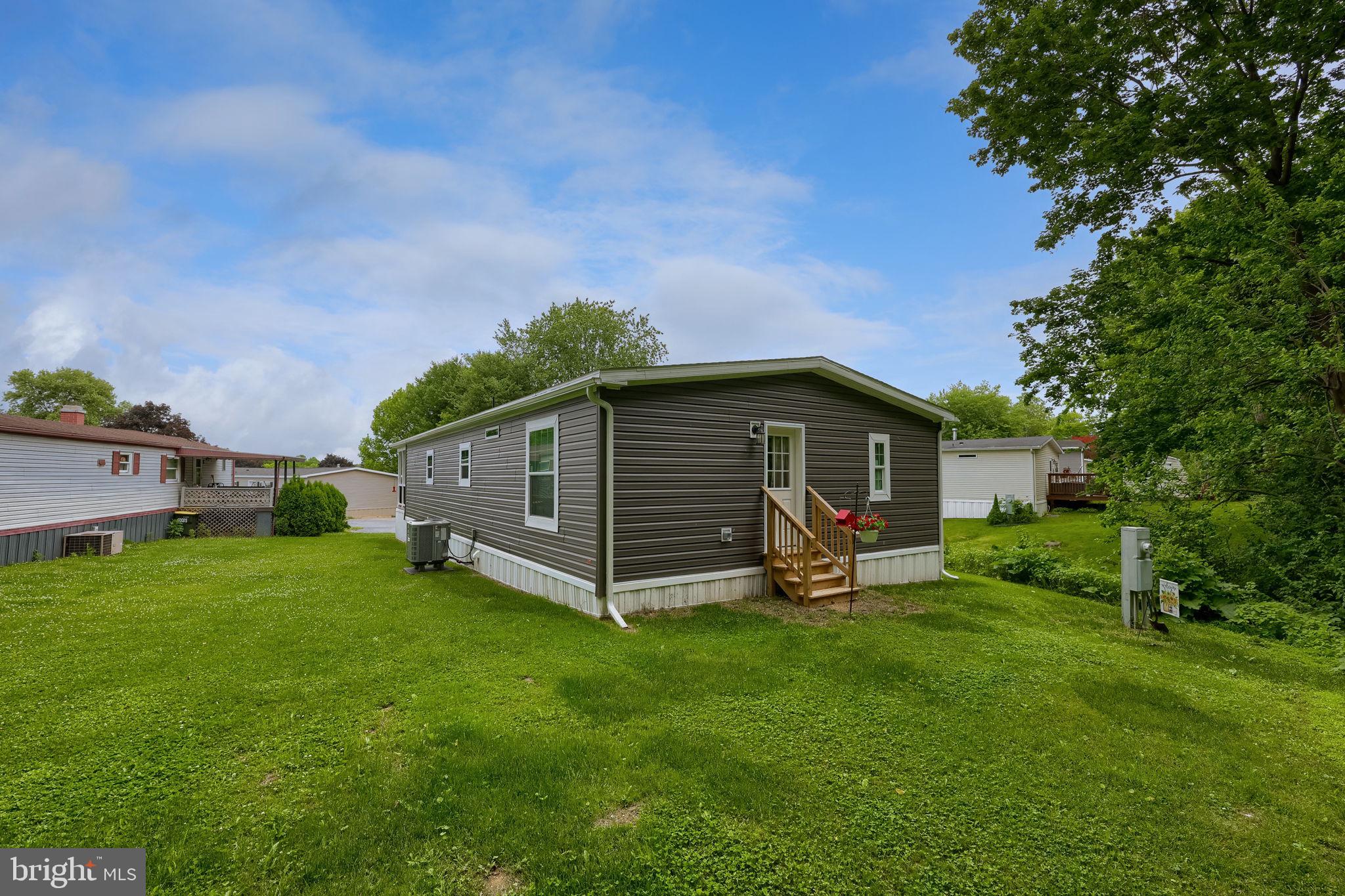 WINCHESTER MEADOWS - Residential