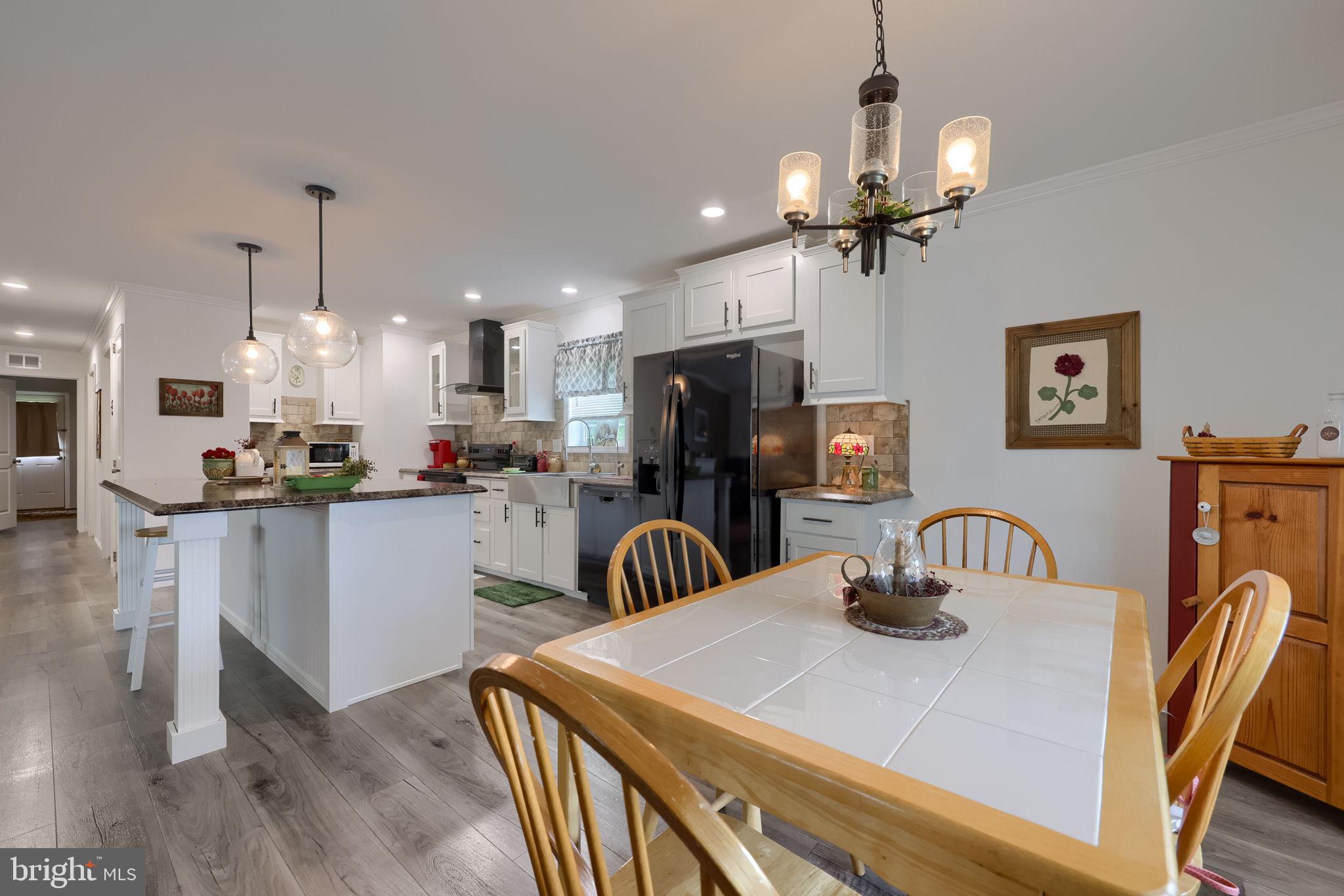 WINCHESTER MEADOWS - Residential