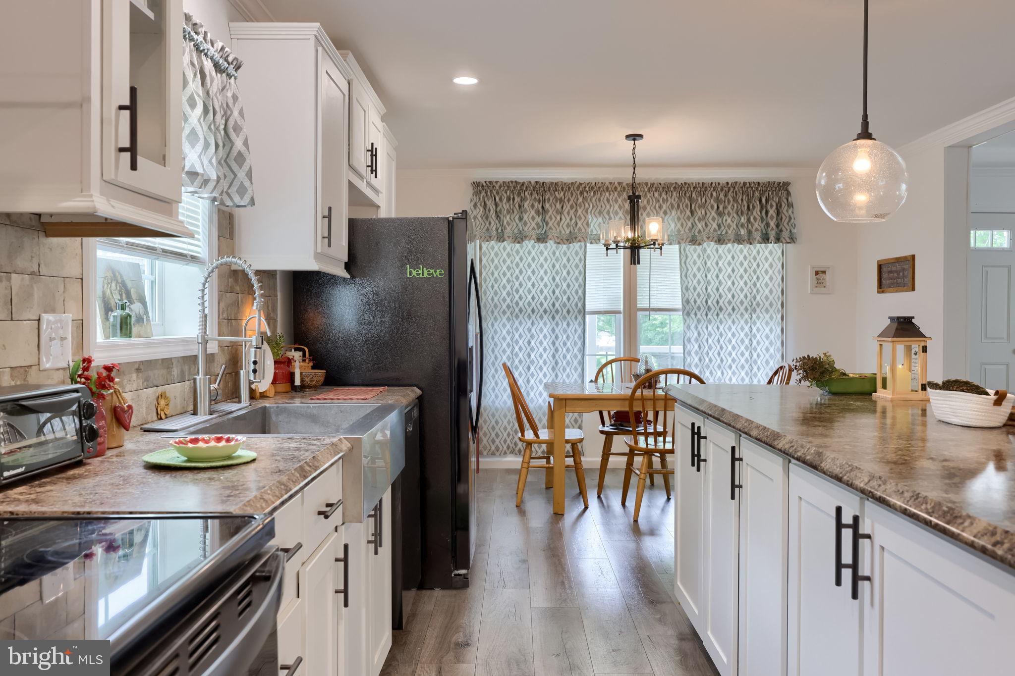 WINCHESTER MEADOWS - Residential