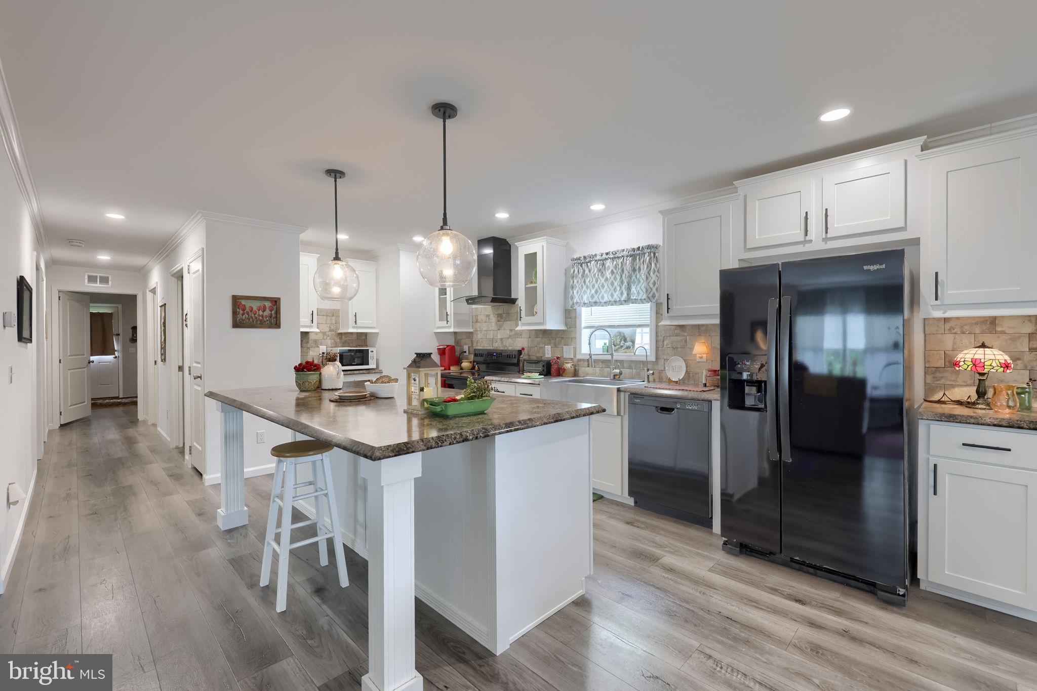 WINCHESTER MEADOWS - Residential