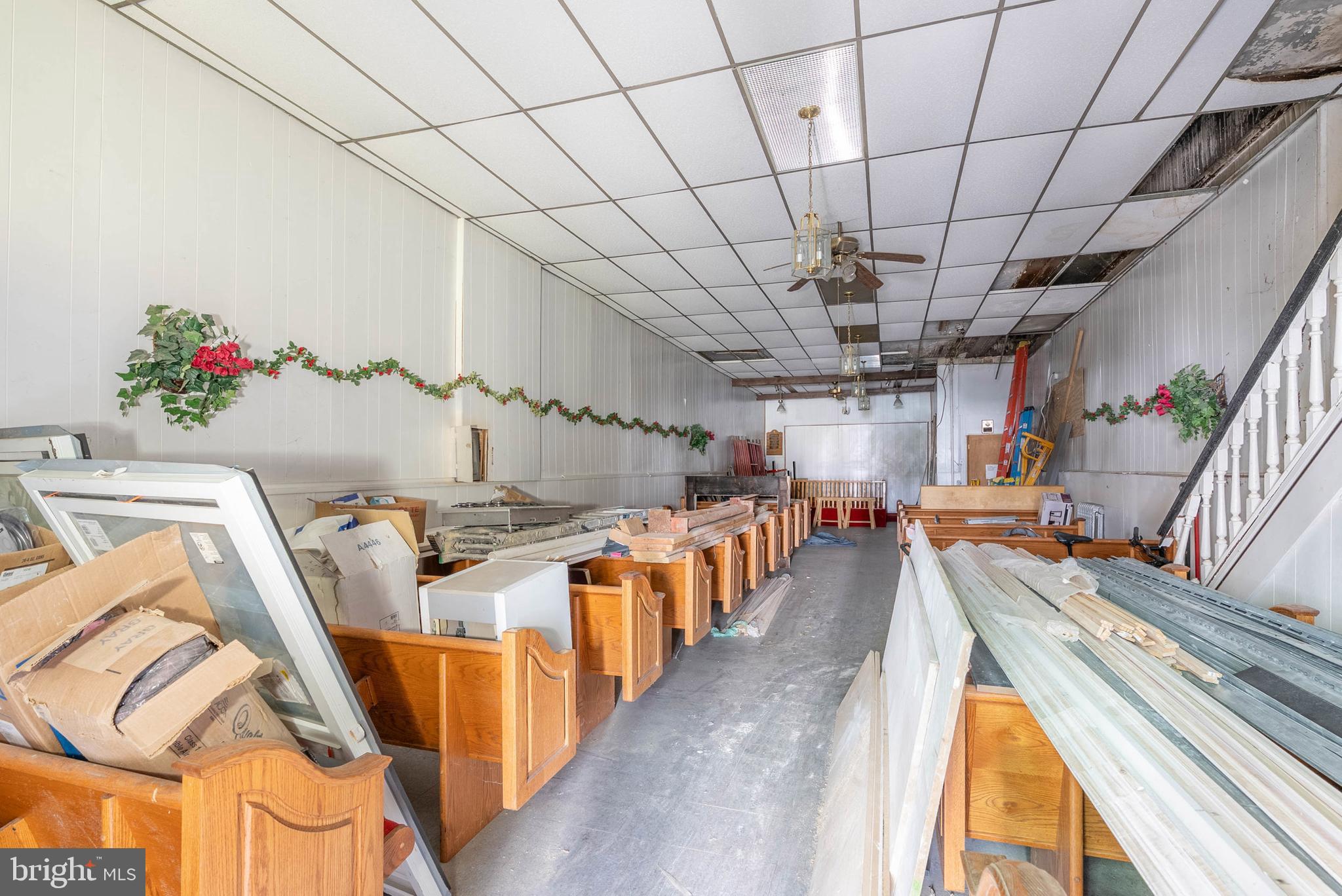 HARTRANFT - Commercial Sale