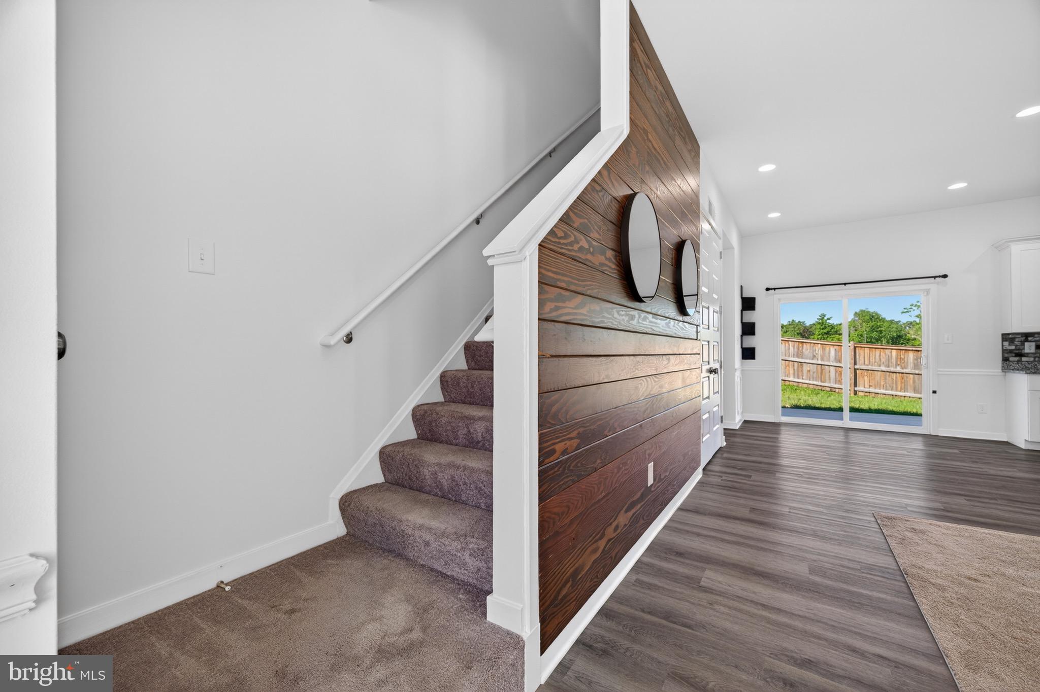 TIMBER RIDGE - Residential
