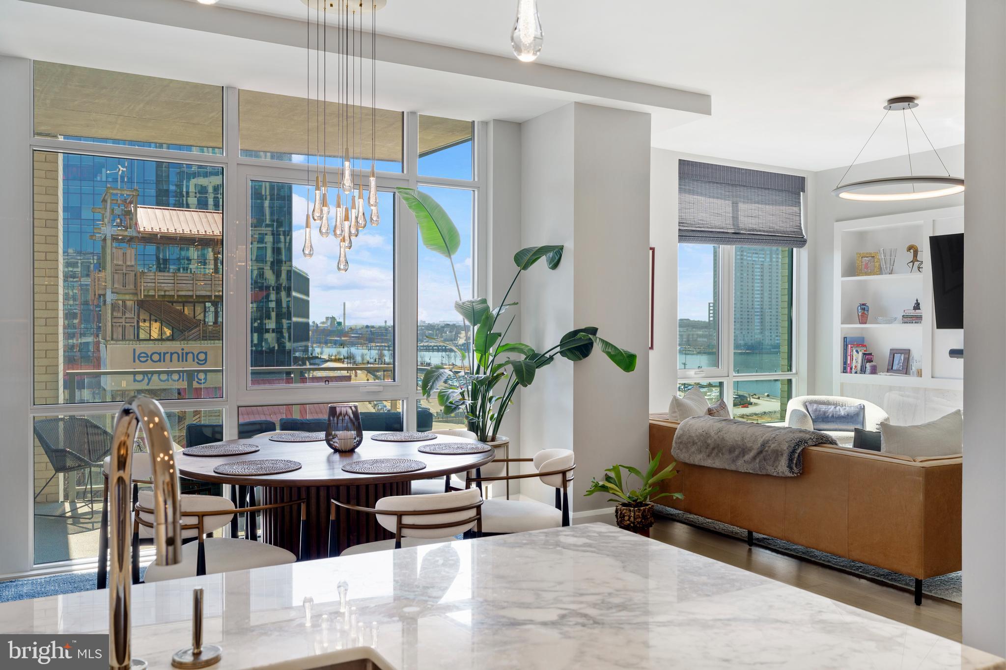 HARBOR EAST - Residential