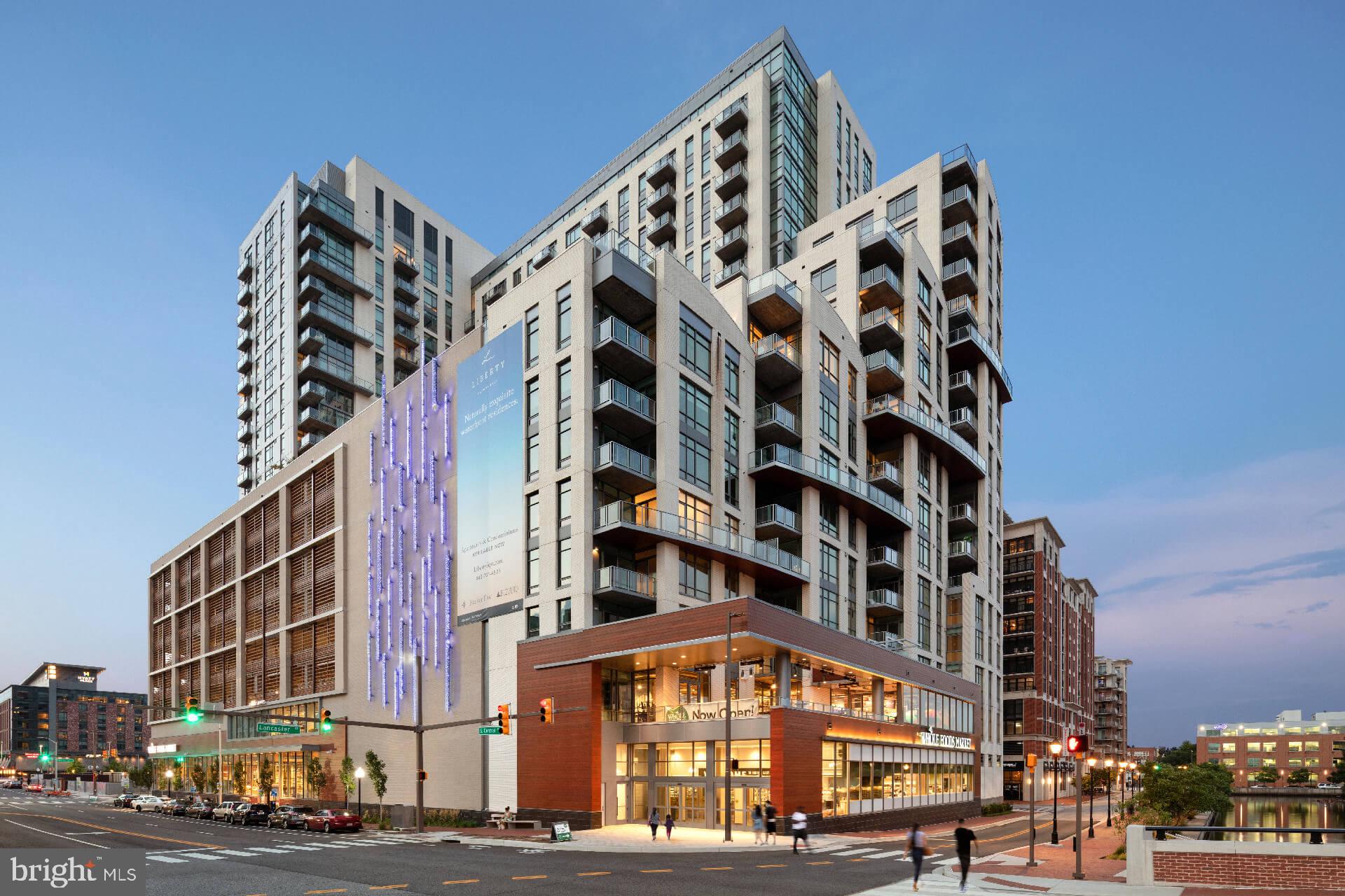 HARBOR EAST - Residential