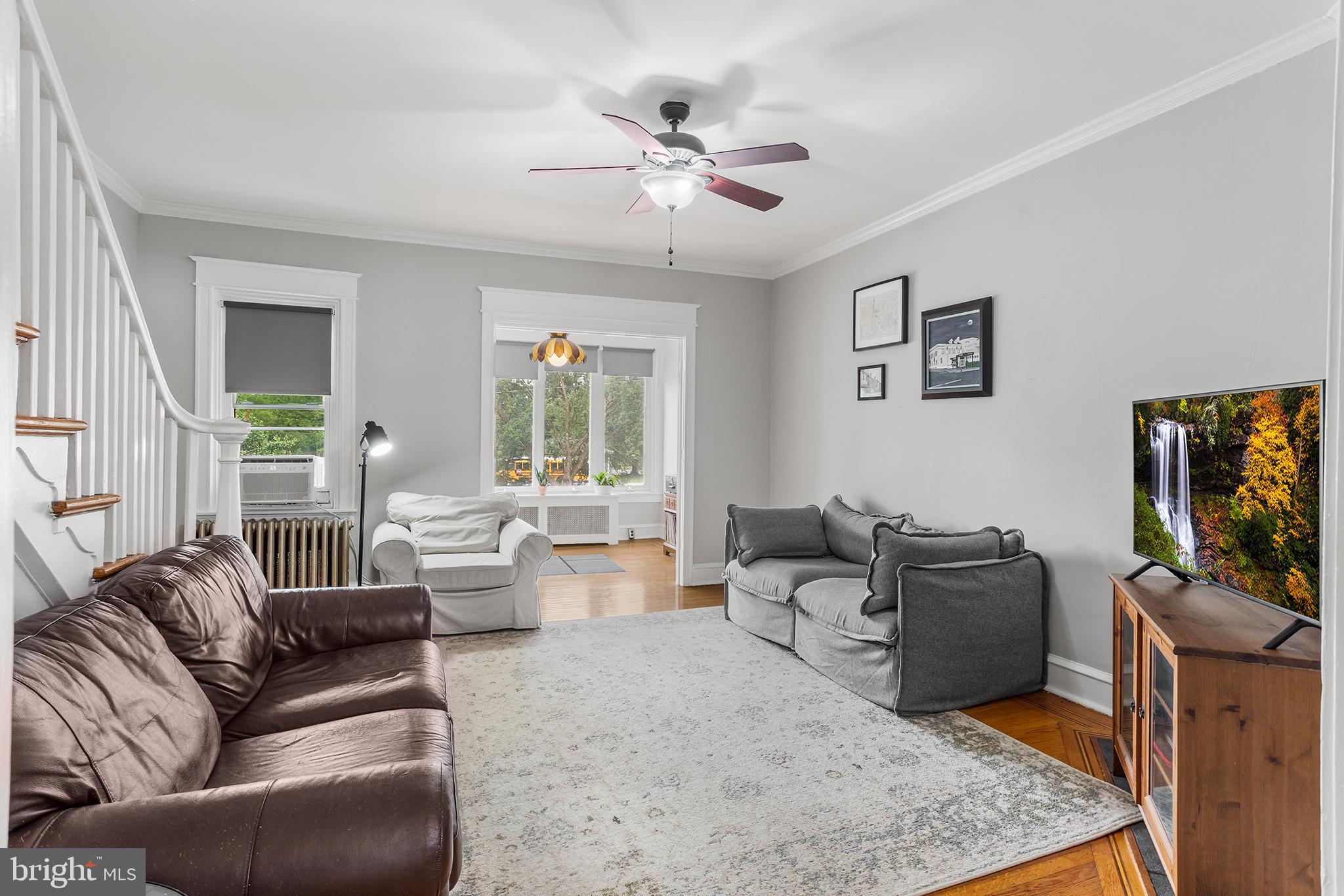 ROXBOROUGH - Residential