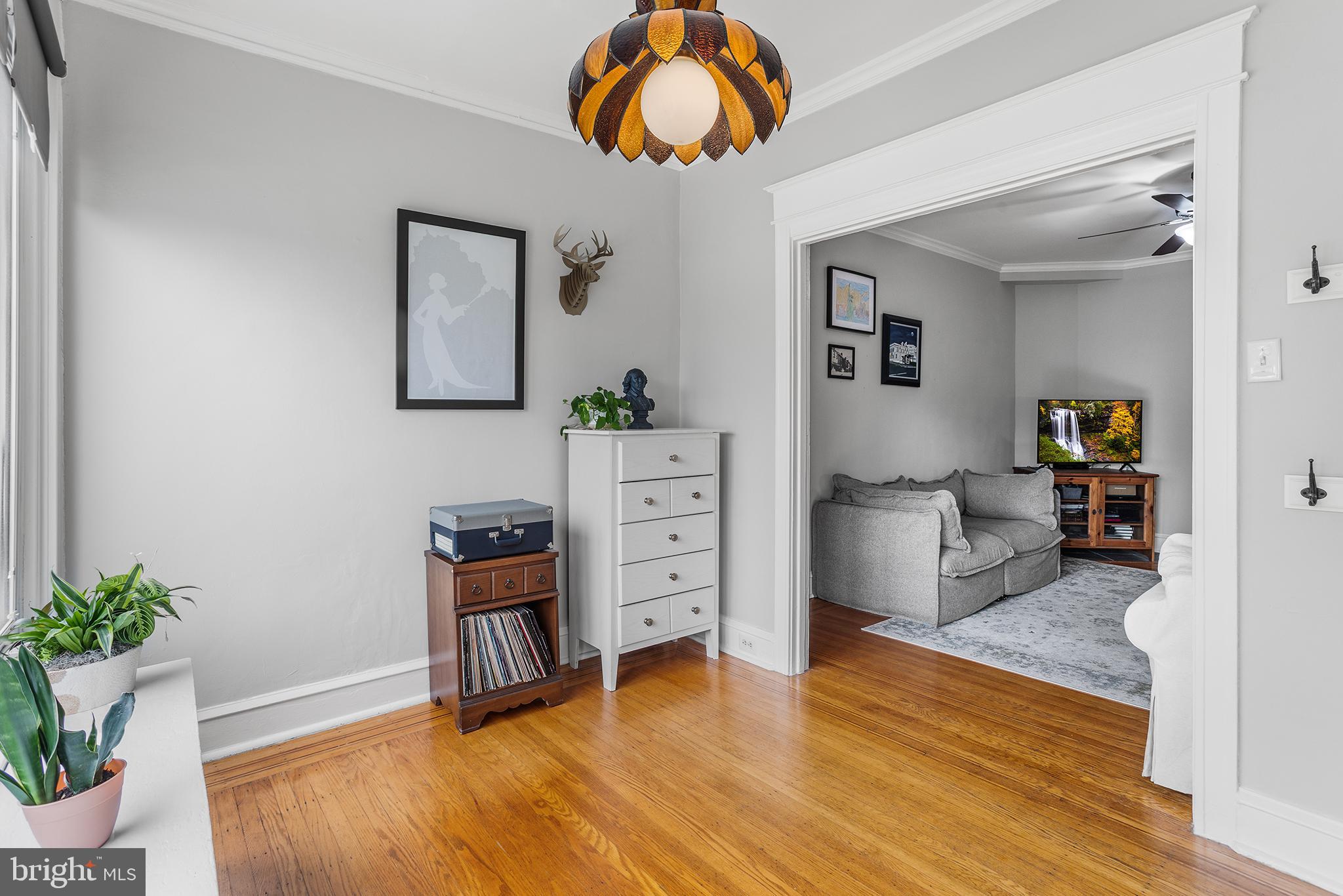 ROXBOROUGH - Residential