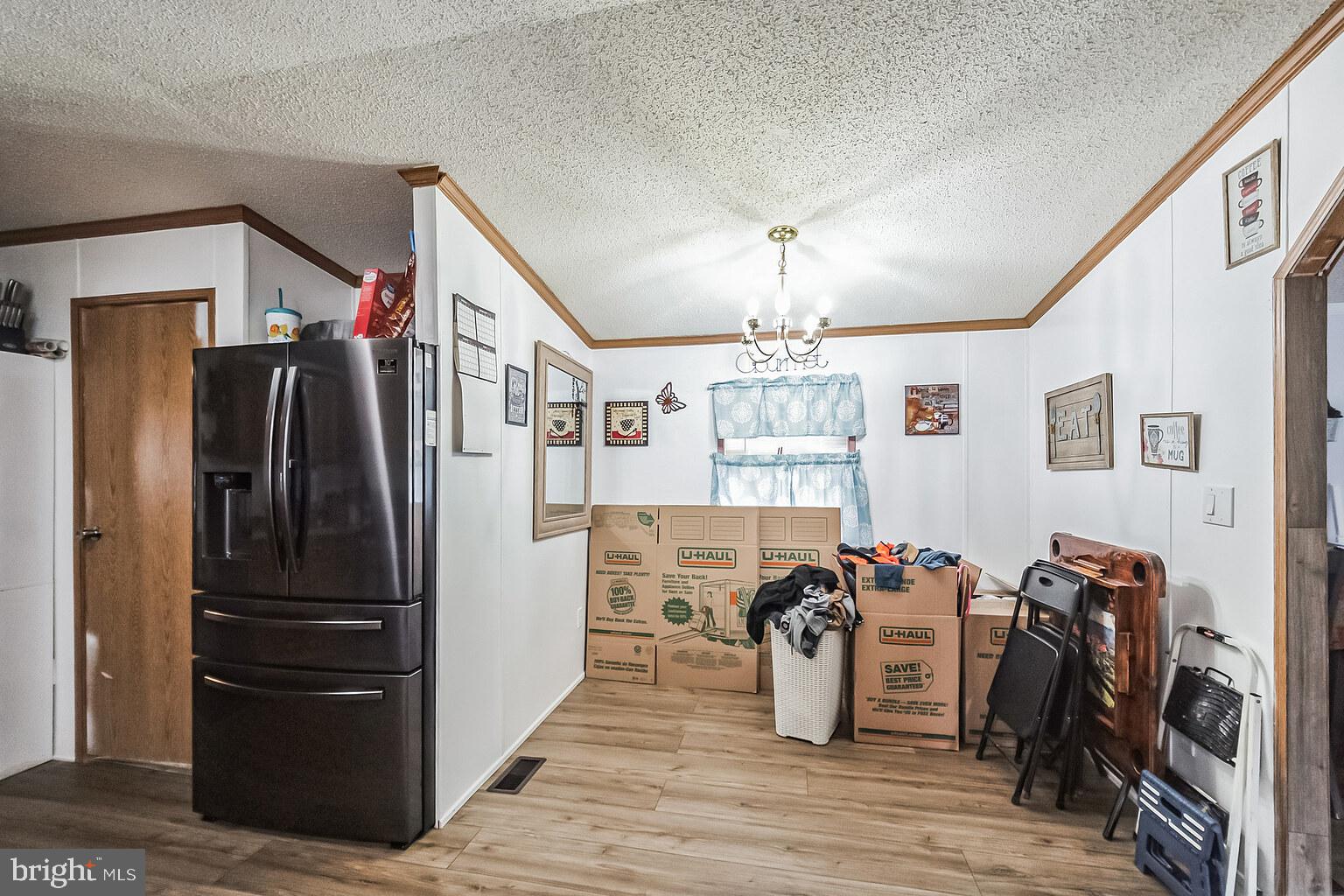 MILL CREEK ESTATES - Residential