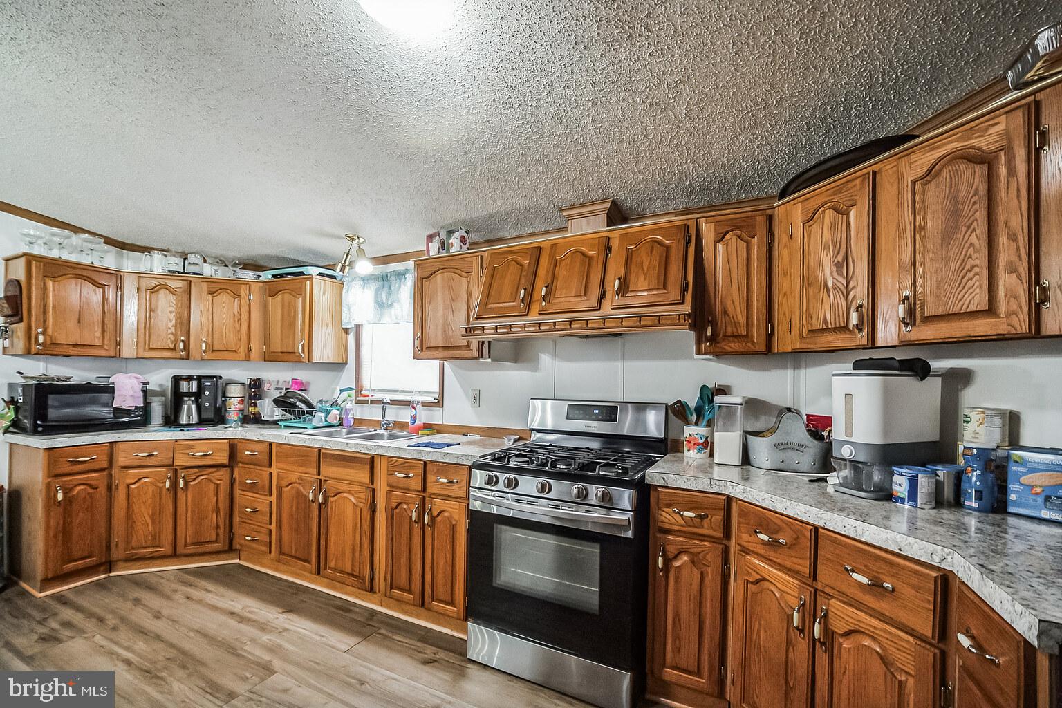 MILL CREEK ESTATES - Residential