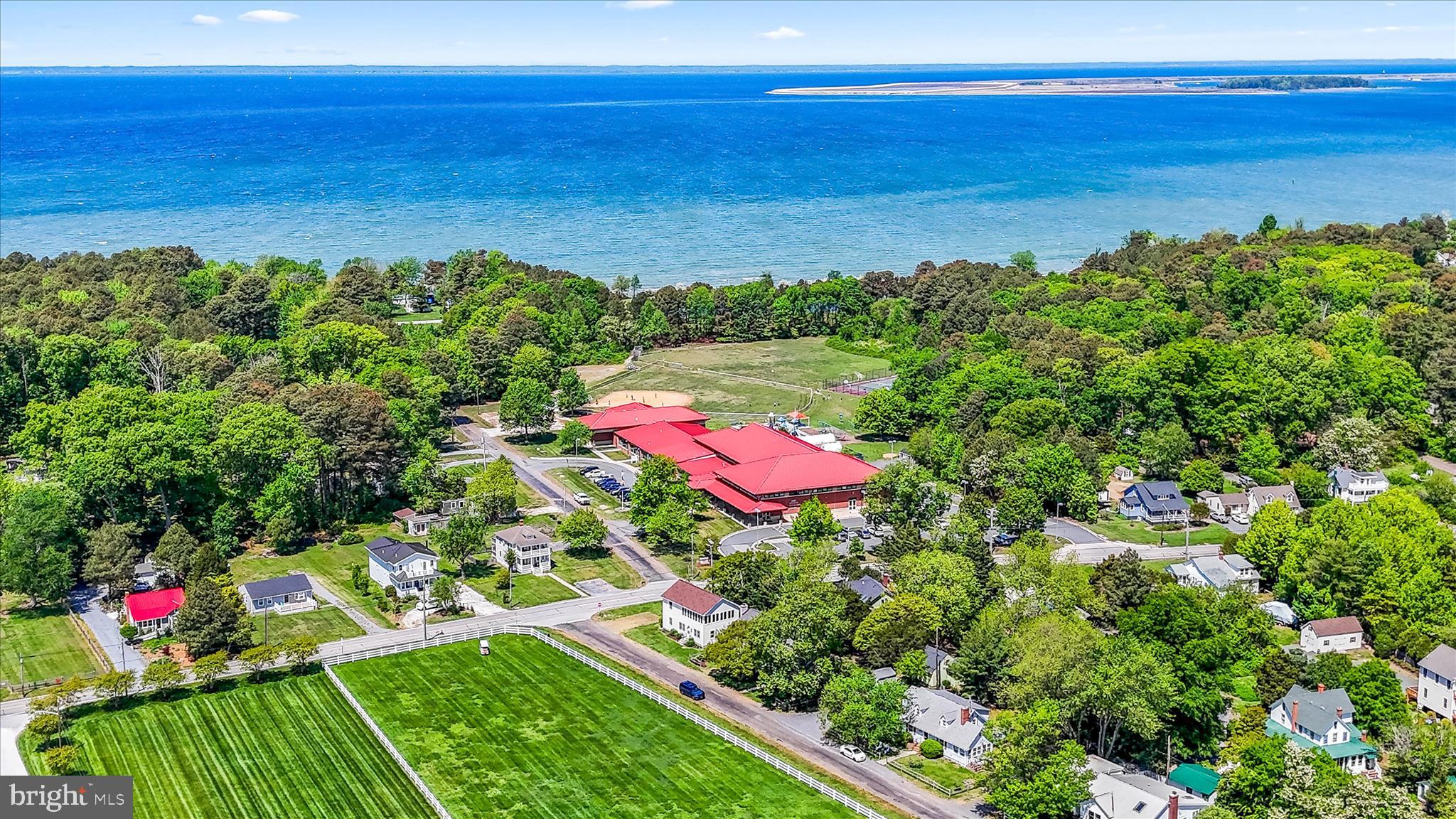 TILGHMAN ISLAND - Residential