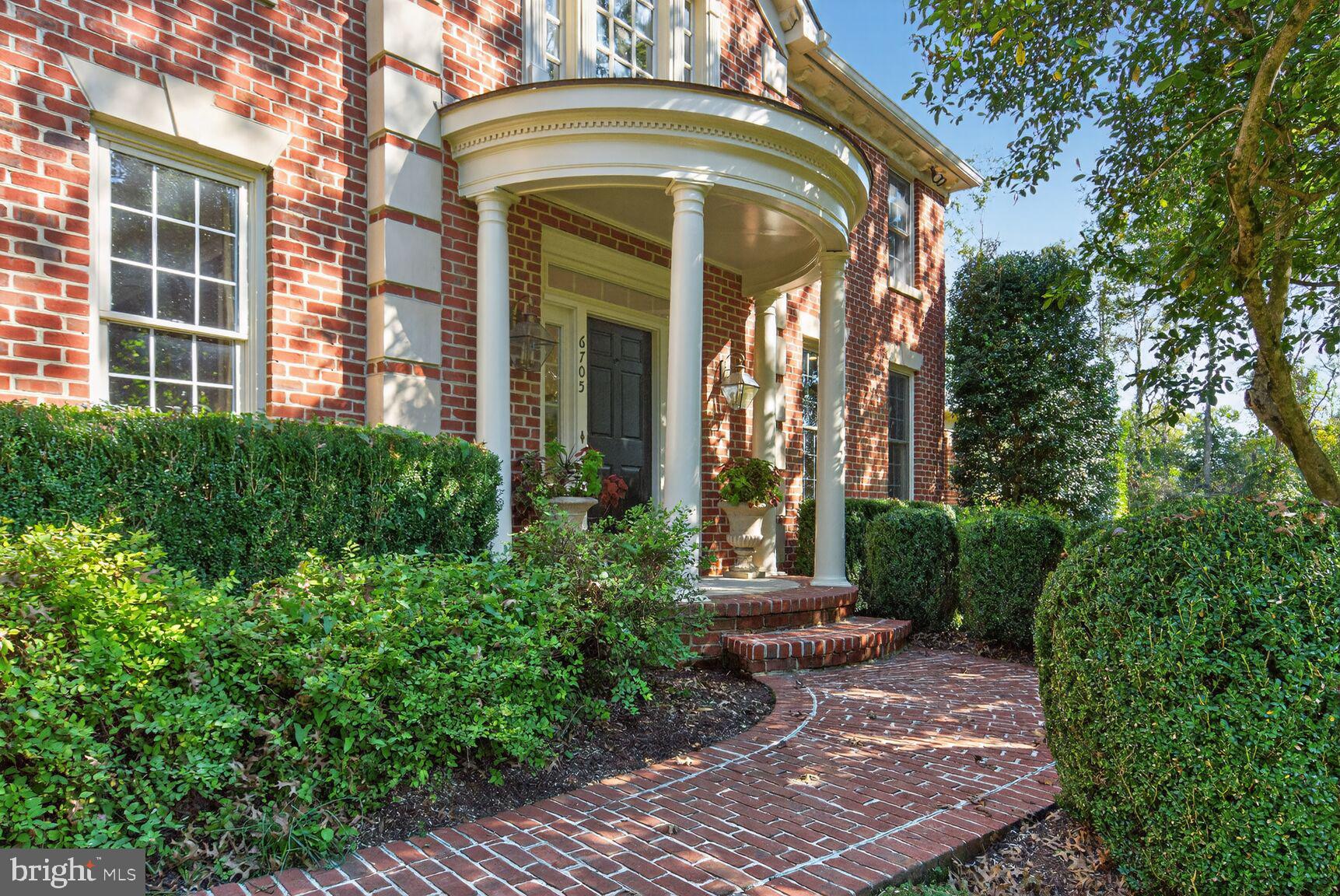 CEDAR KNOLL - Residential
