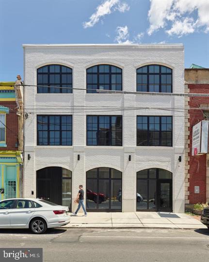 FISHTOWN - Commercial Sale