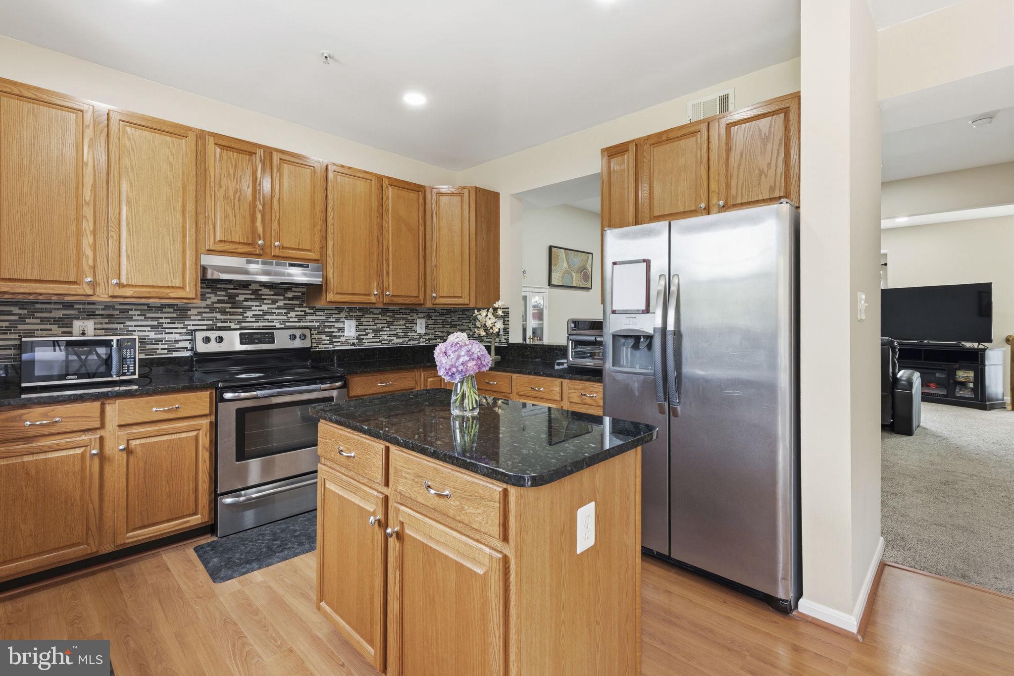 LYNDWOOD - Residential