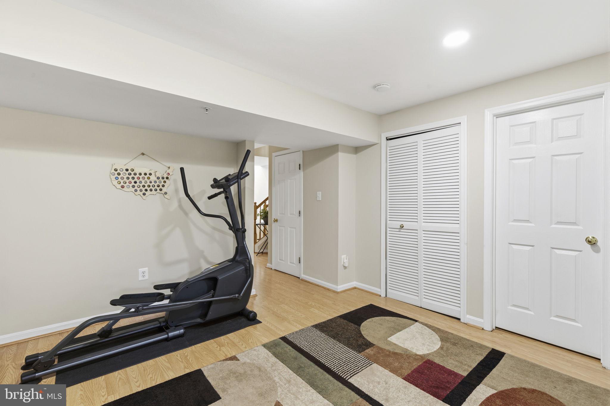 LYNDWOOD - Residential