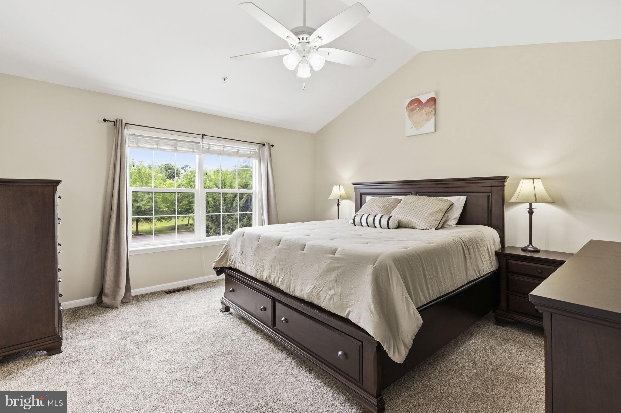 LYNDWOOD - Residential