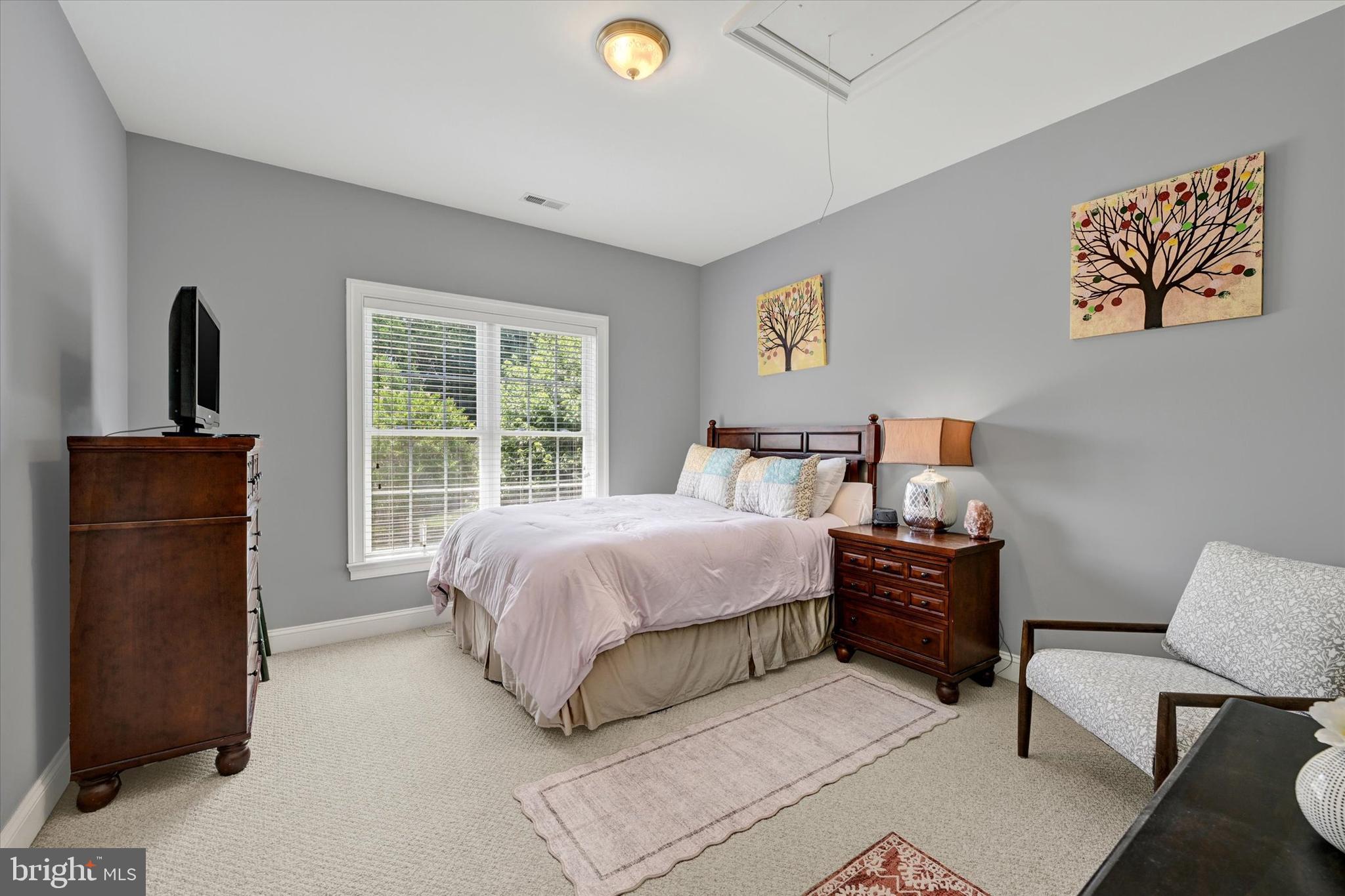 CROMWELL WOODS - Residential