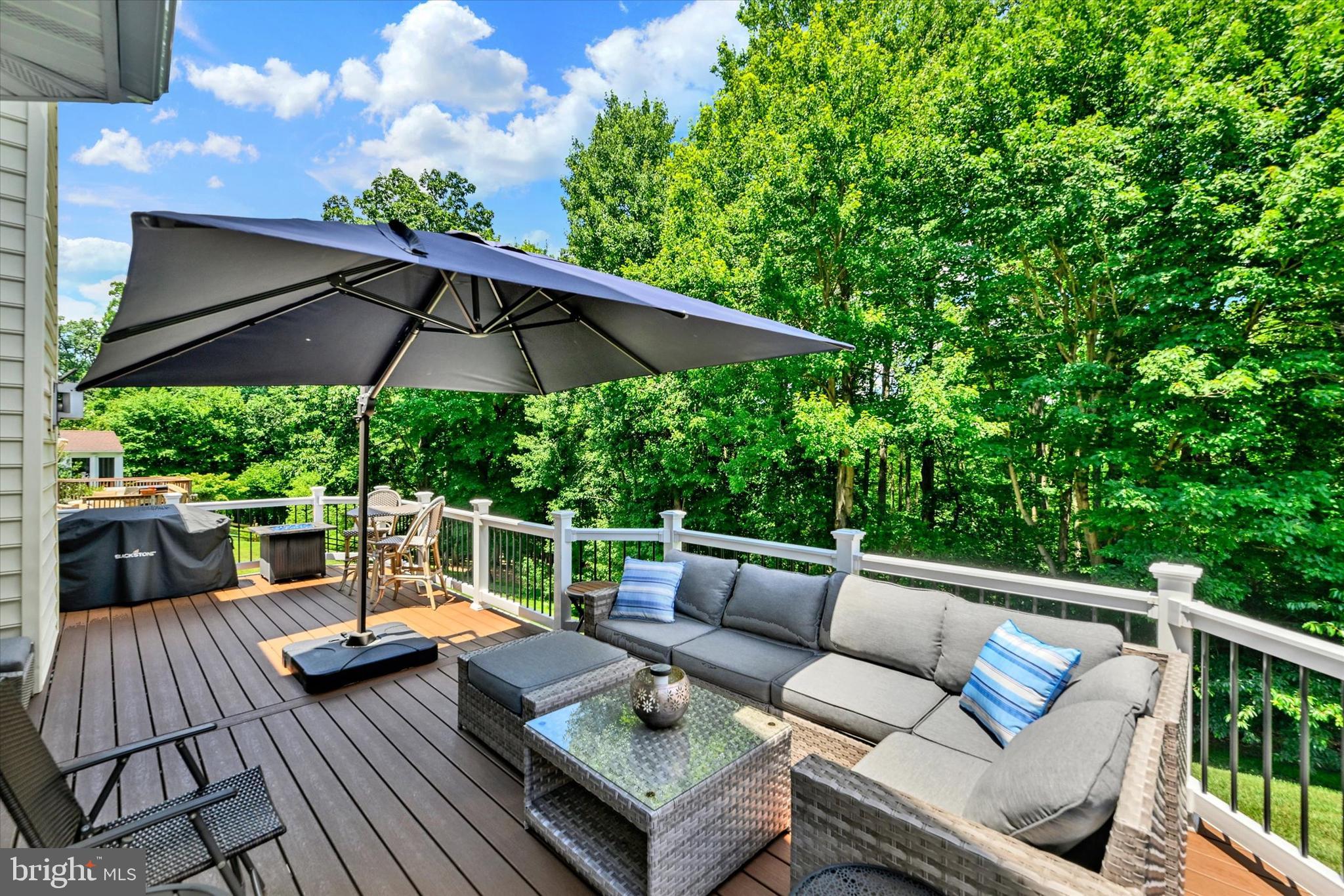 CROMWELL WOODS - Residential