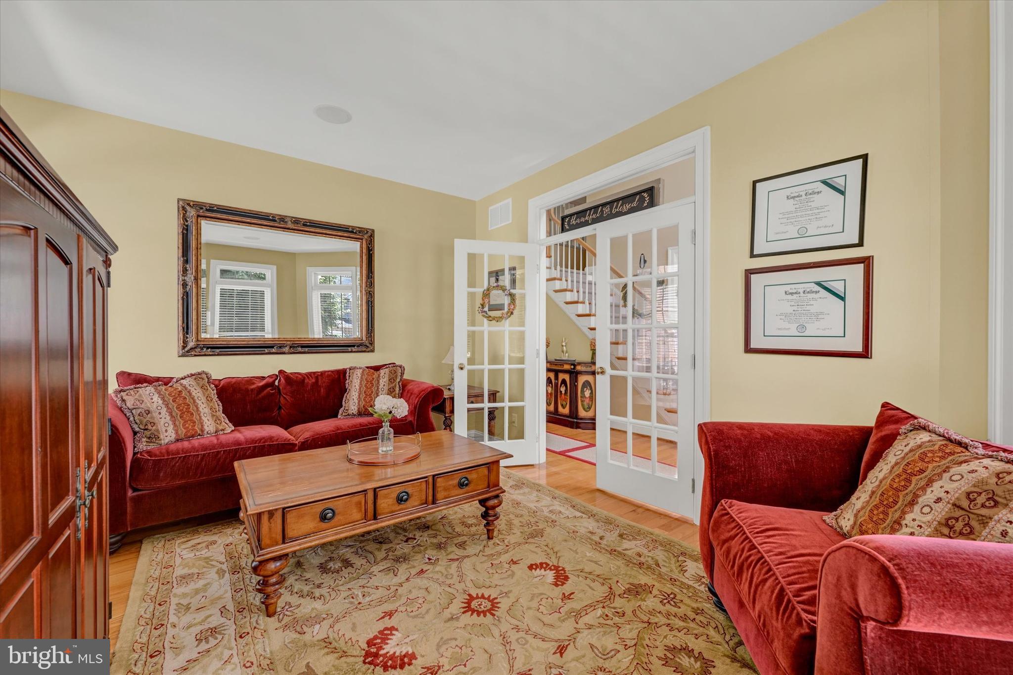 CROMWELL WOODS - Residential