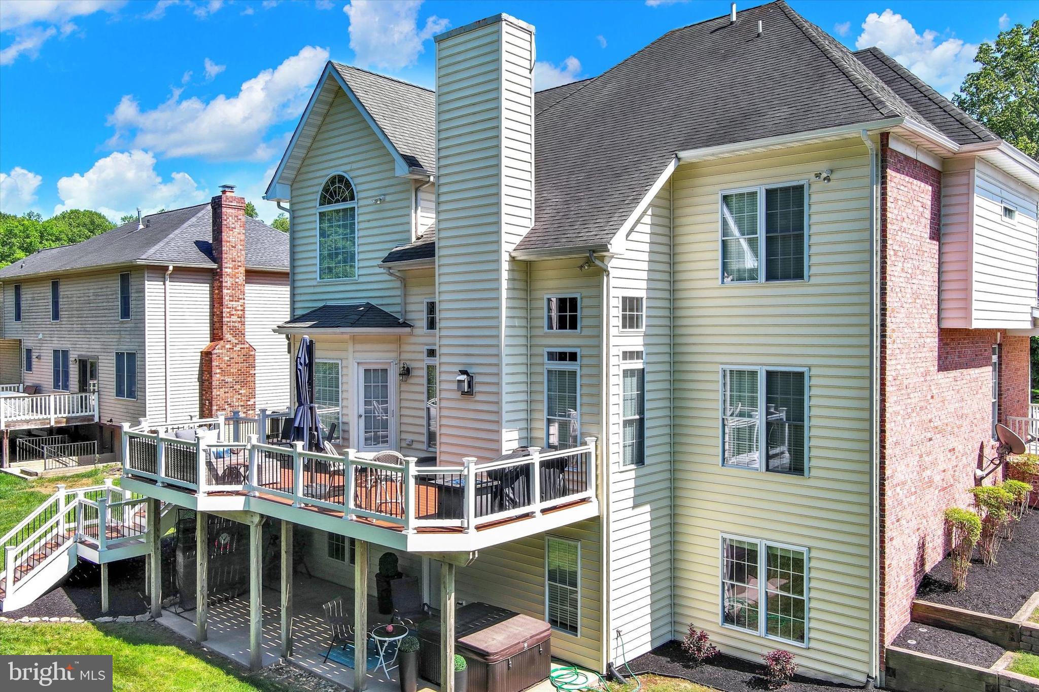 CROMWELL WOODS - Residential