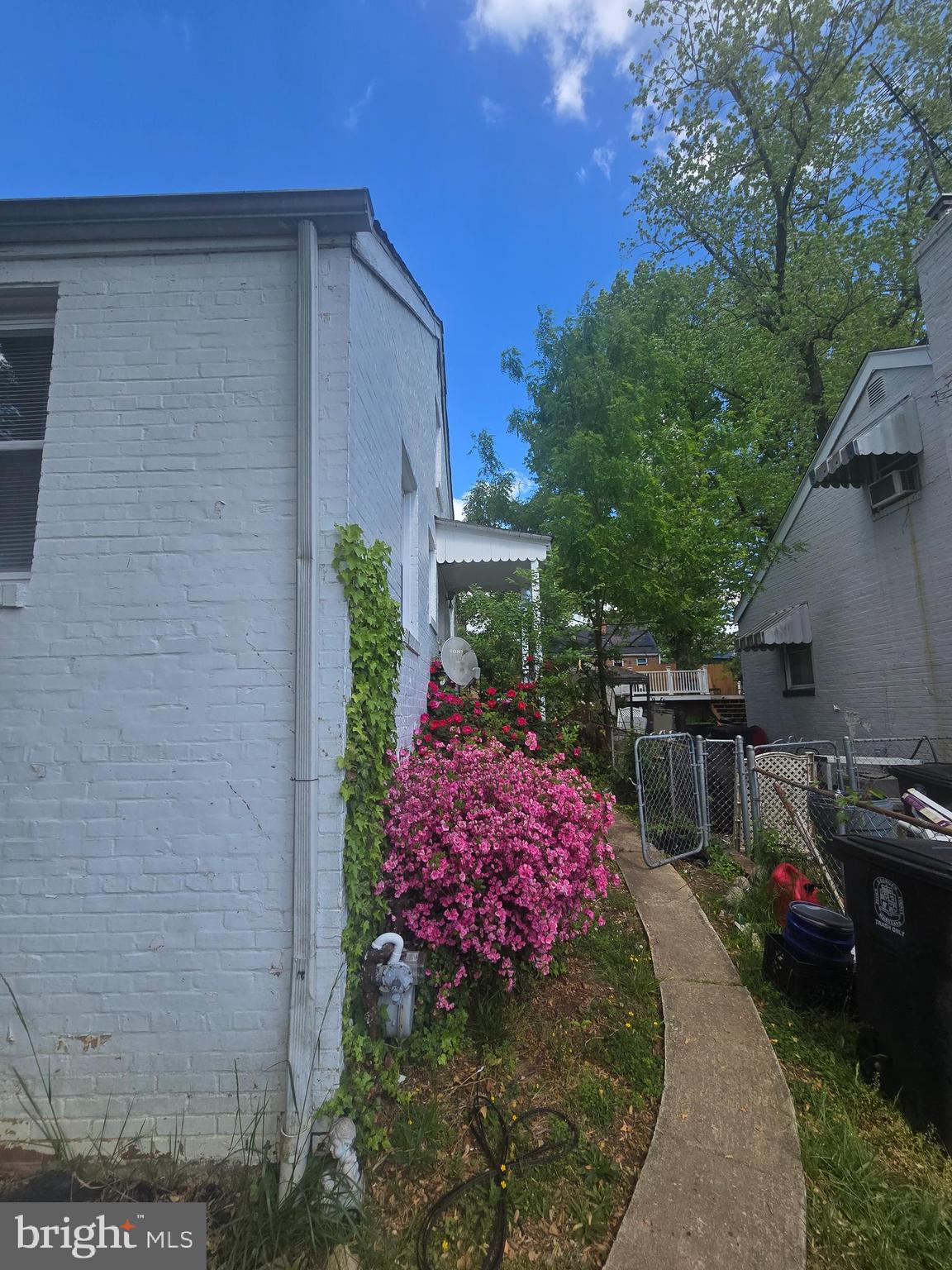 CEDAR VALLEY - Residential