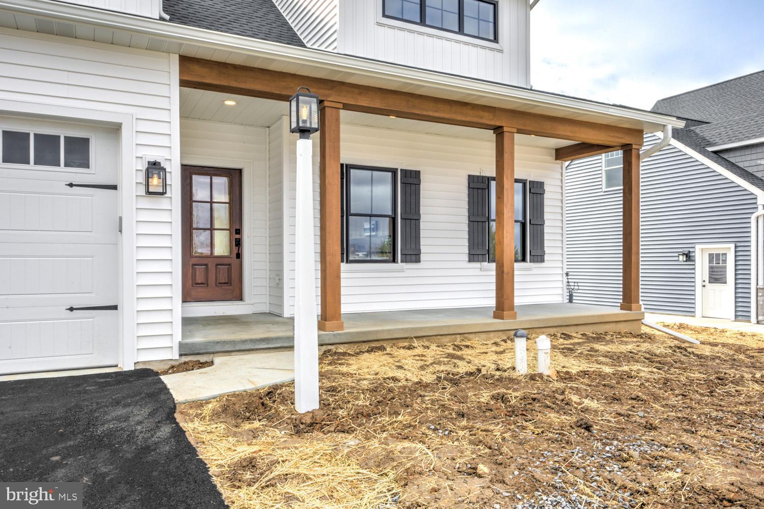 PARKSIDE AT LAMPETER - Residential