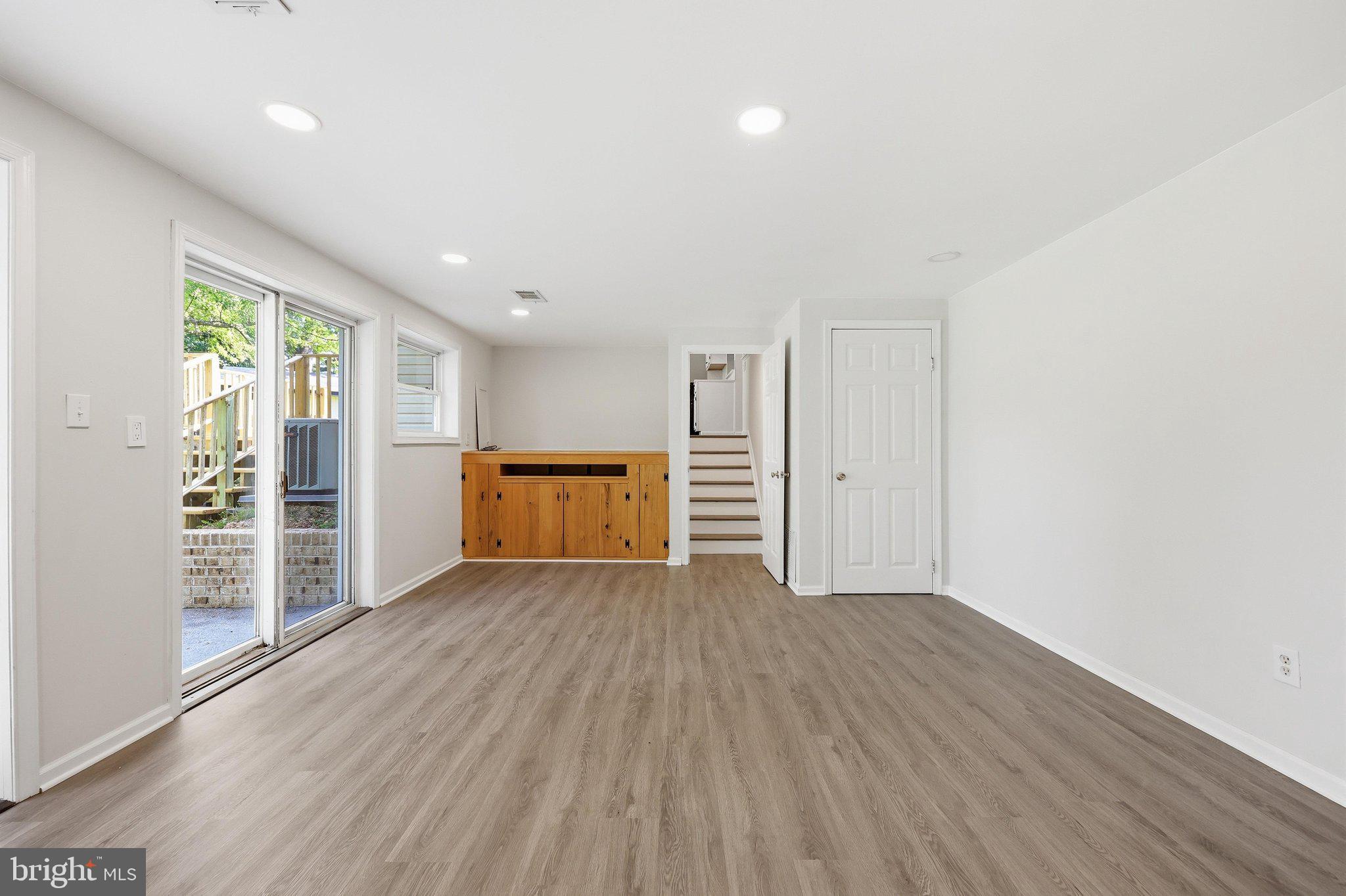SUGARLOAF ESTATES - Residential