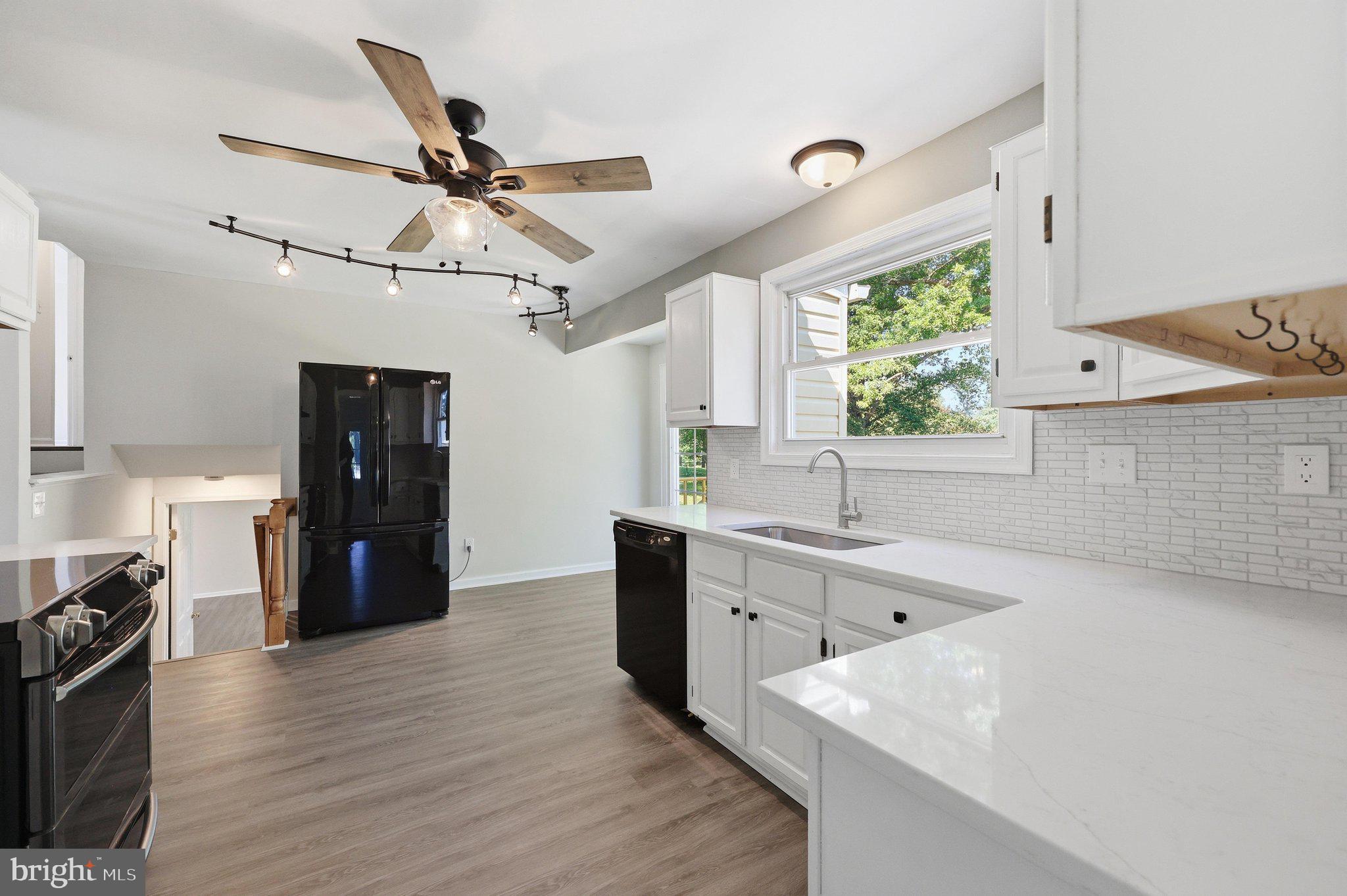 SUGARLOAF ESTATES - Residential
