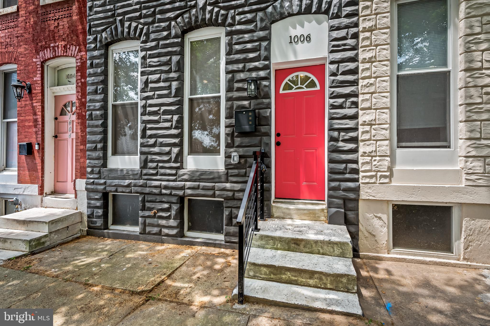 SANDTOWN-WINCHESTER - Residential