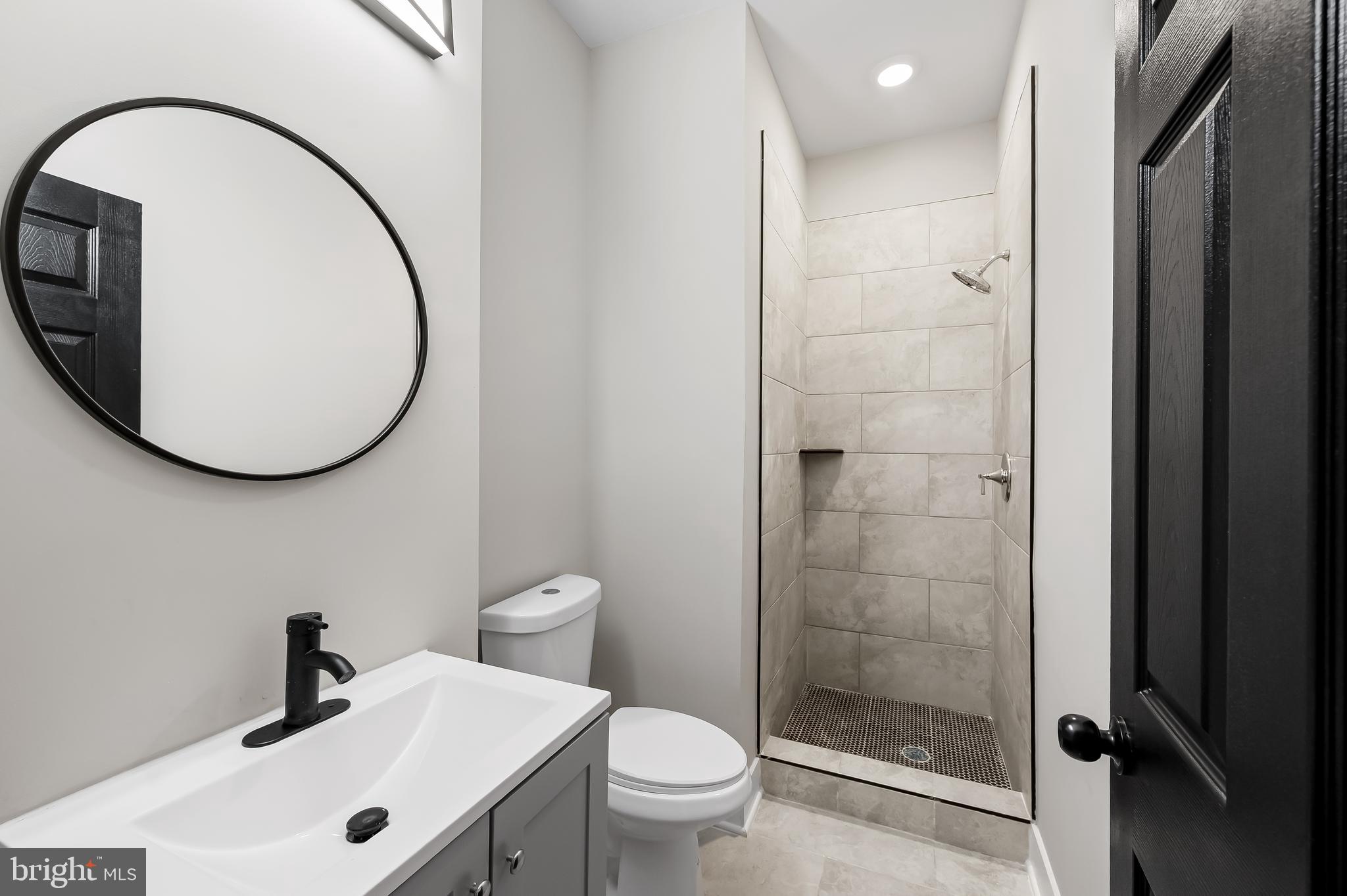 SANDTOWN-WINCHESTER - Residential