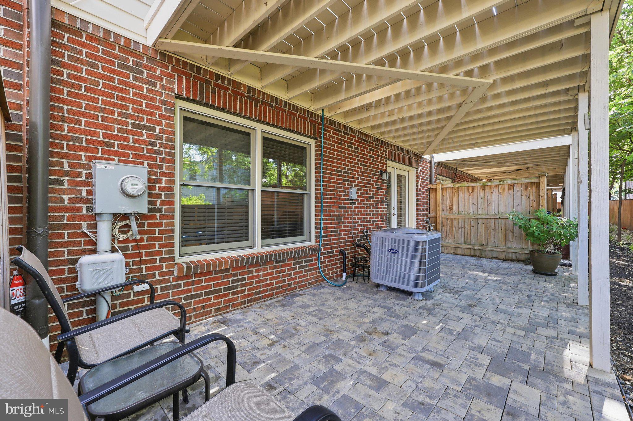 MAXWELL SQUARE - Residential