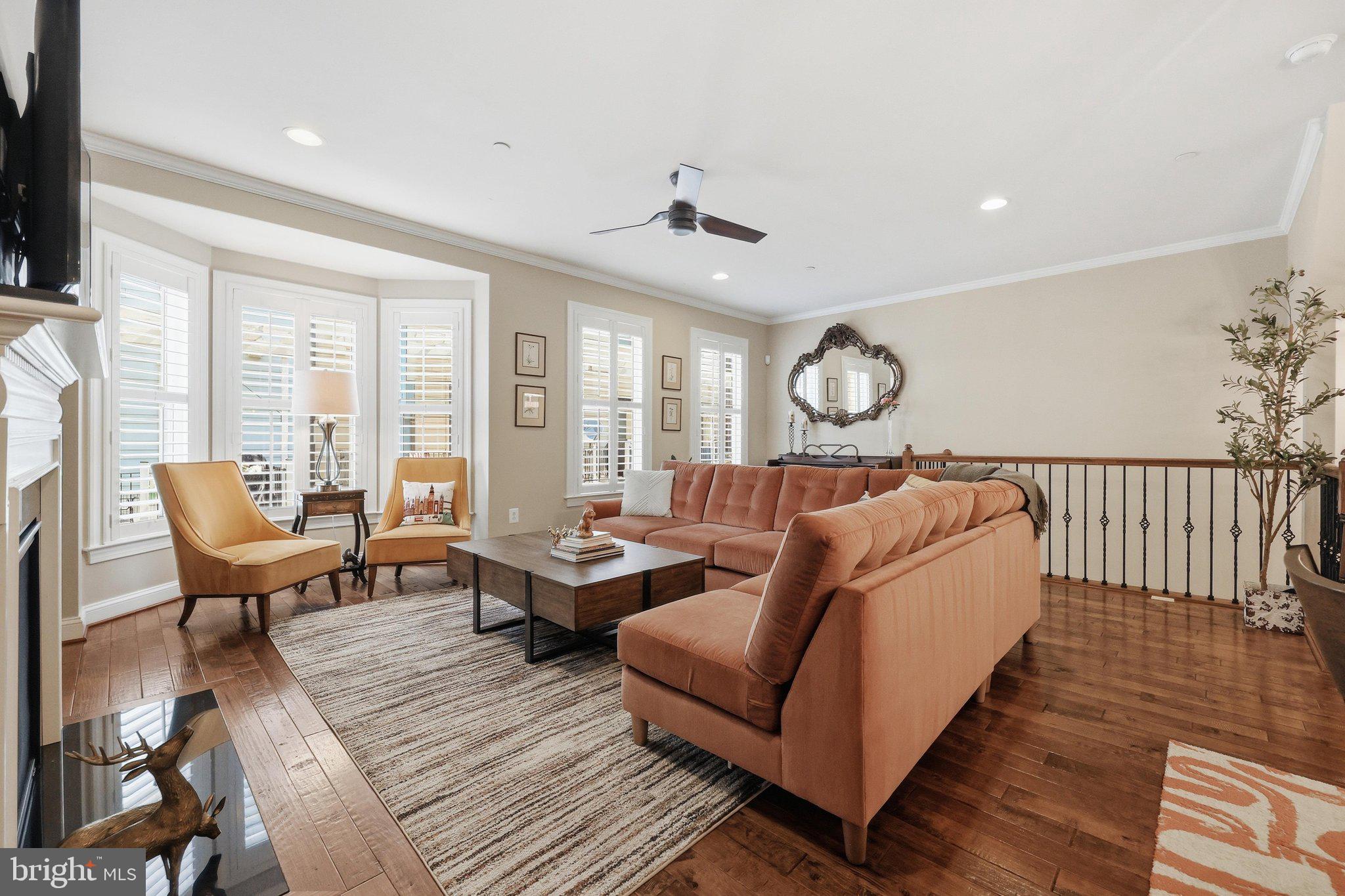 MAXWELL SQUARE - Residential
