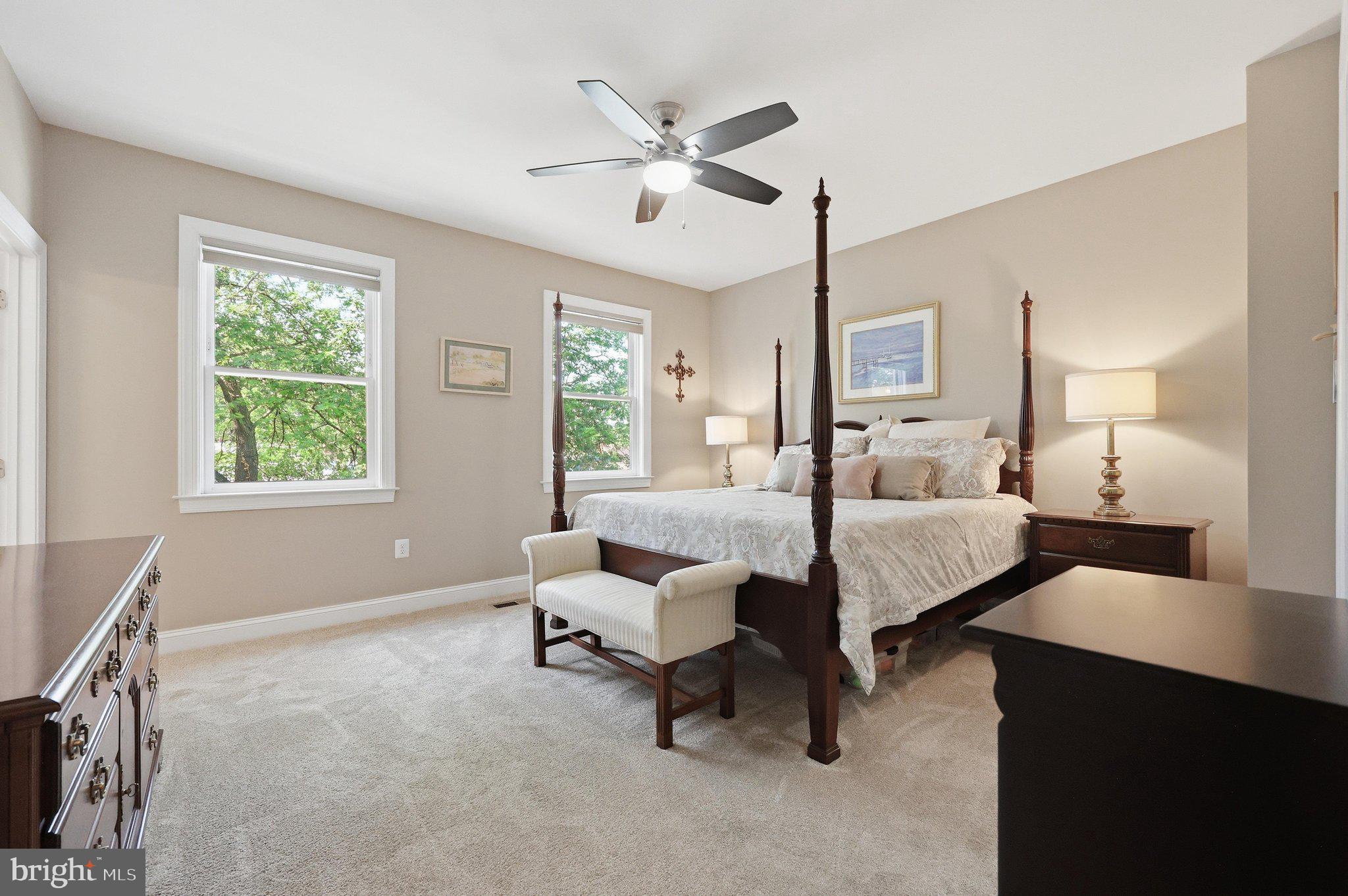 MAXWELL SQUARE - Residential