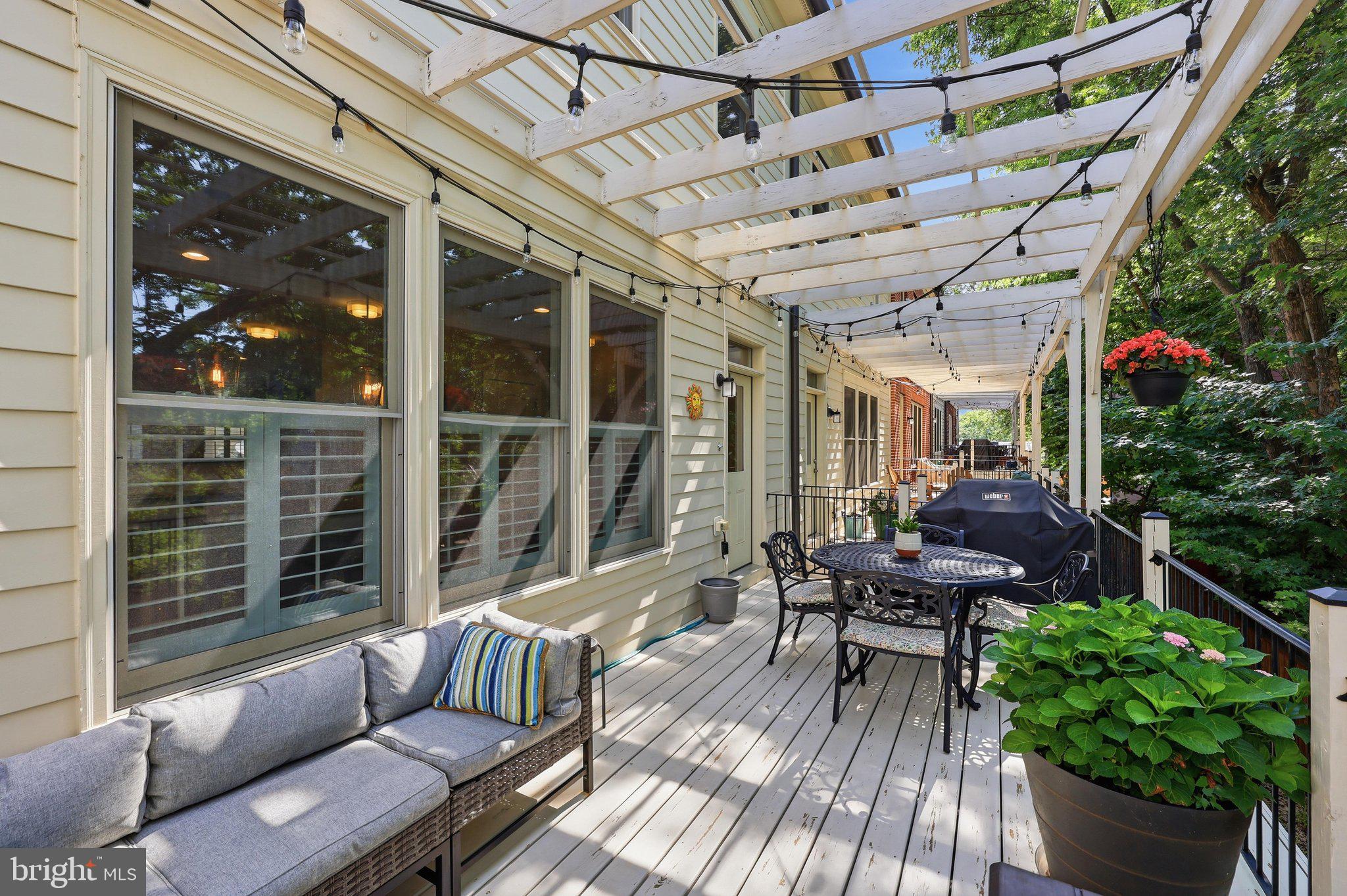 MAXWELL SQUARE - Residential