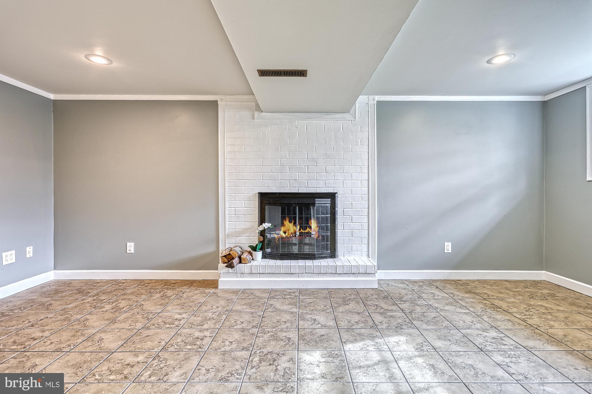 DENTON TERRACE - Residential
