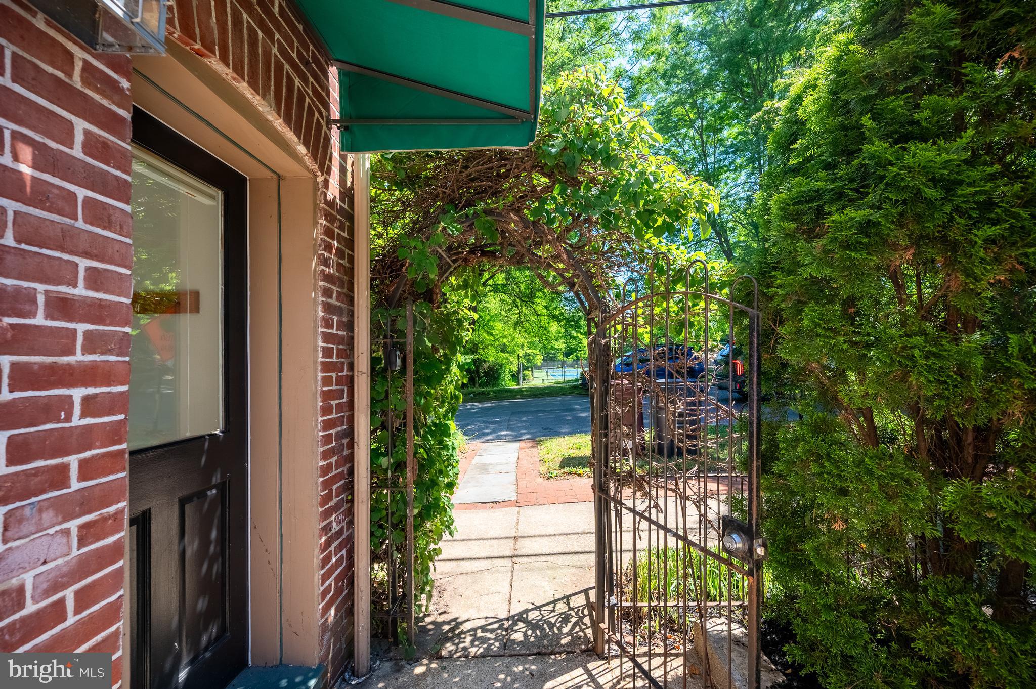 TROLLEY SQUARE - Residential