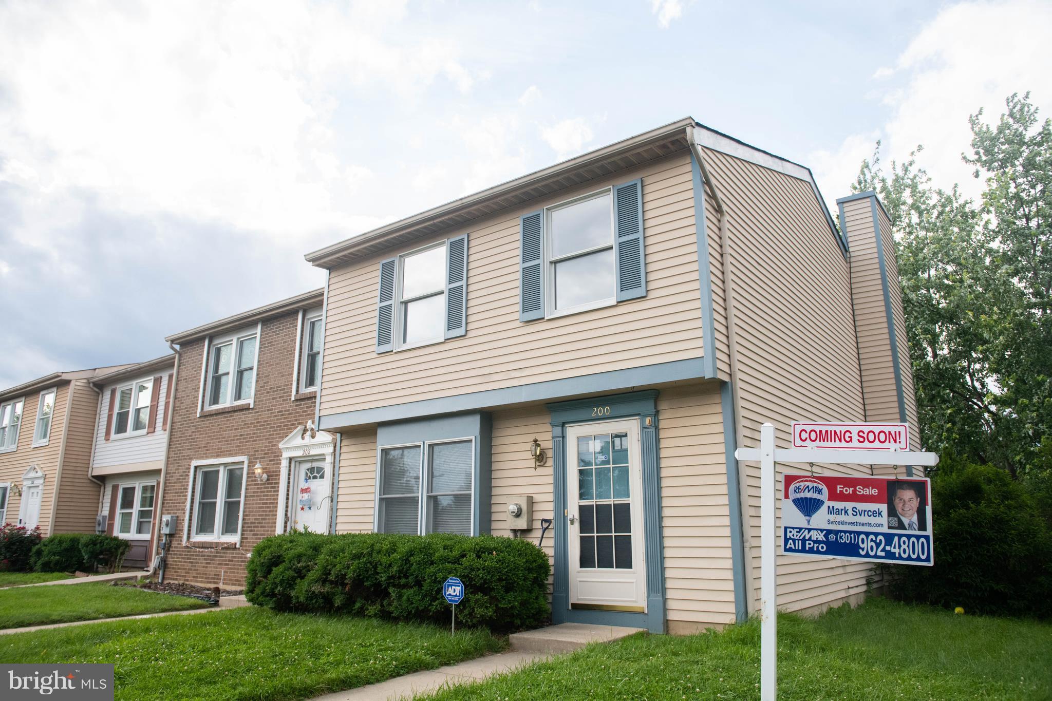Freshly Updated Lovely Townhouse with BRAND NEW STAINLESS STEEL APPLIANCES in the kitchen. New flooring and carpet throughout the house. Main floor Washer/Dryer. Fenced in backyard. Great Community! . Don't miss out on this turn-key, move in ready home. This house is ready to go, all it needs is YOU!