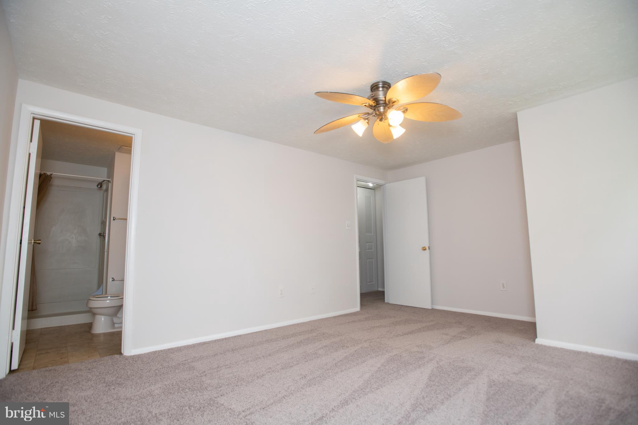 AMBER MEADOWS - Residential