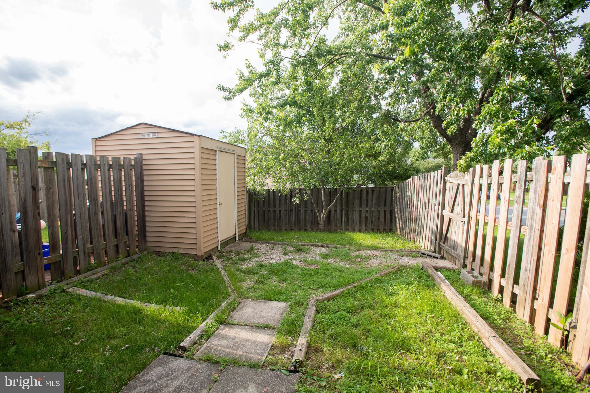 AMBER MEADOWS - Residential